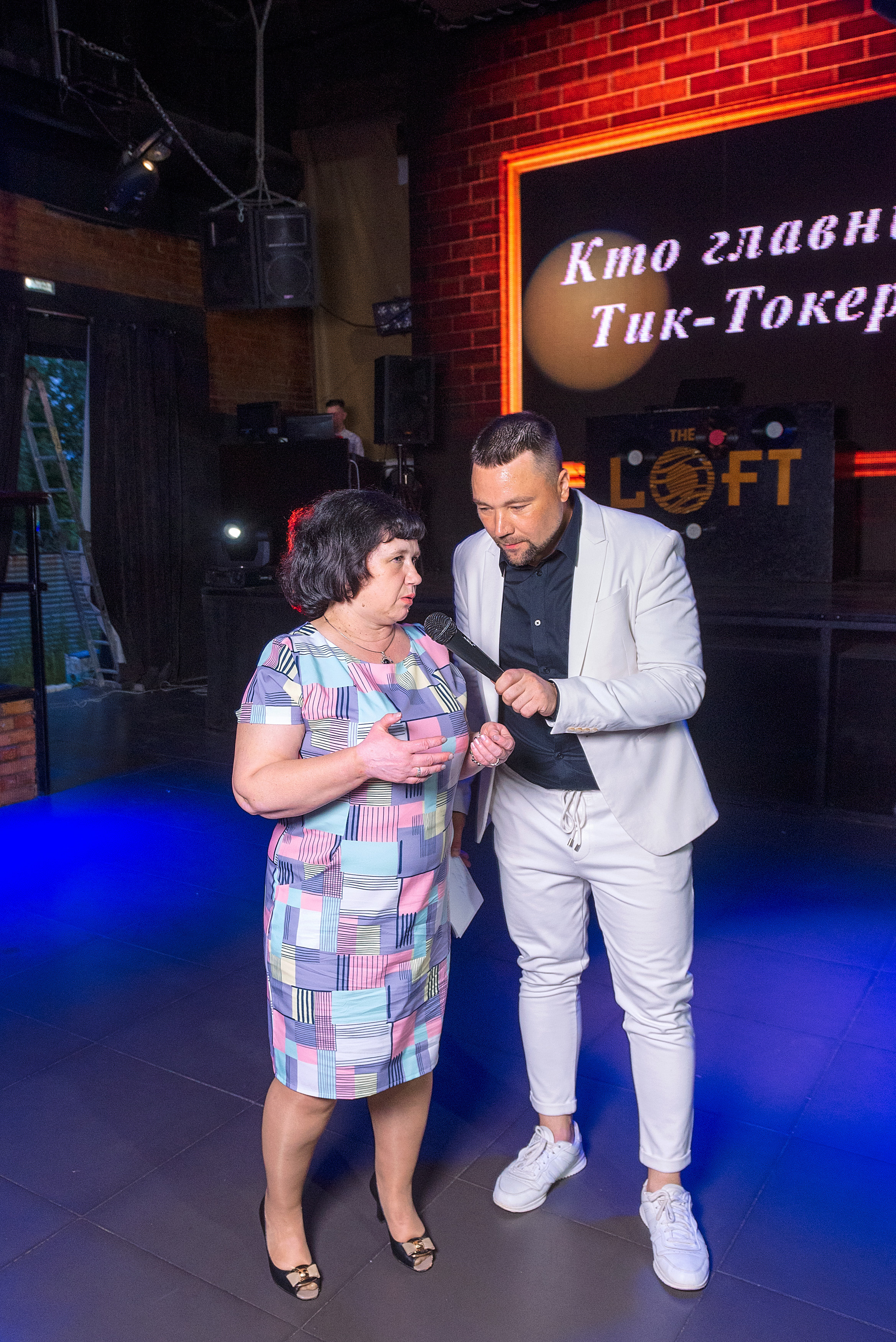 ВЫПУСКНОЙ 11А шк106. Семейный, свадебный, школьный фотограф в Железногорске Целуев Андрей