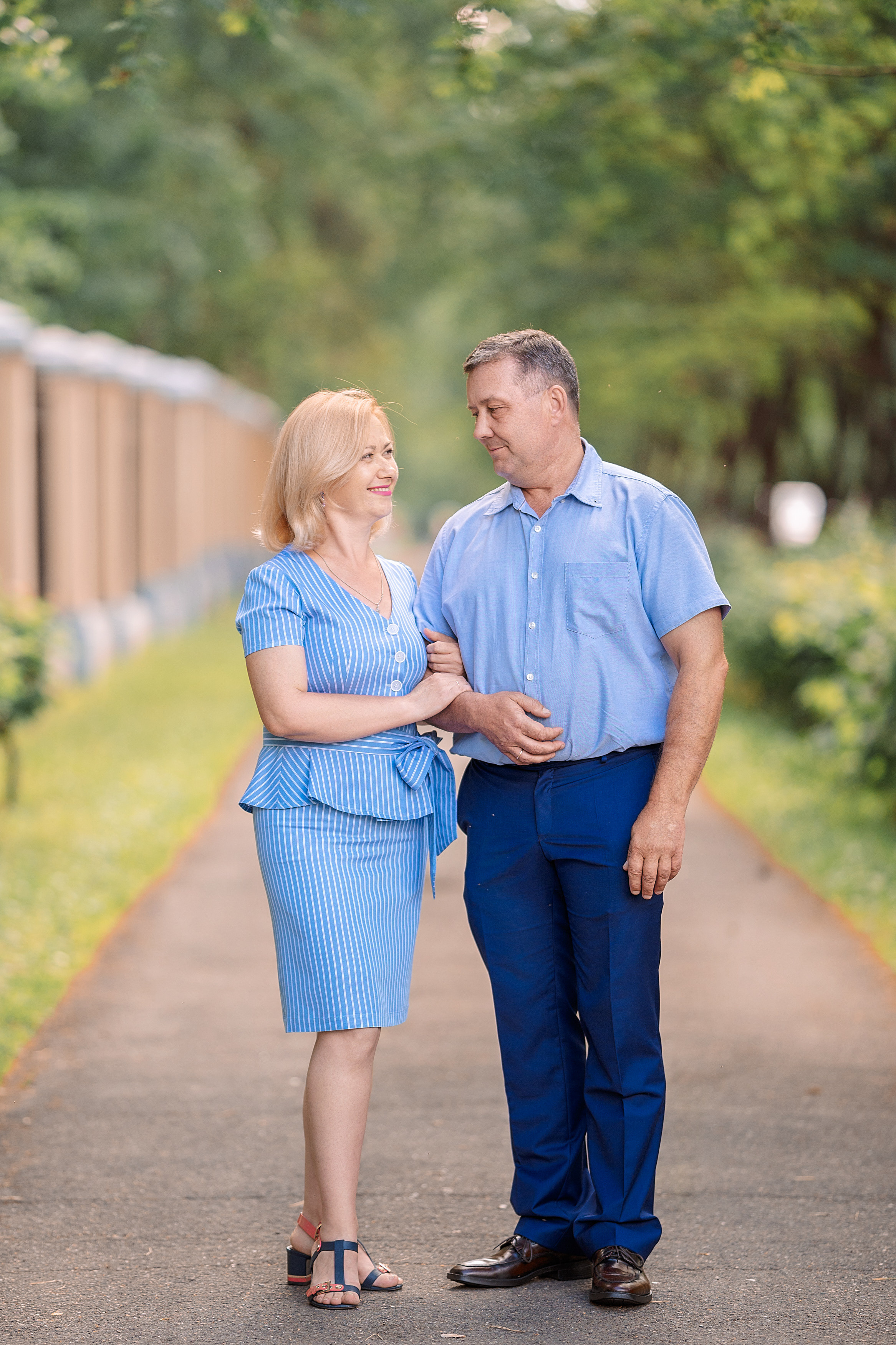 ВЫПУСКНОЙ 9кл. шк.106. Семейный, свадебный, школьный фотограф в Железногорске Целуев Андрей