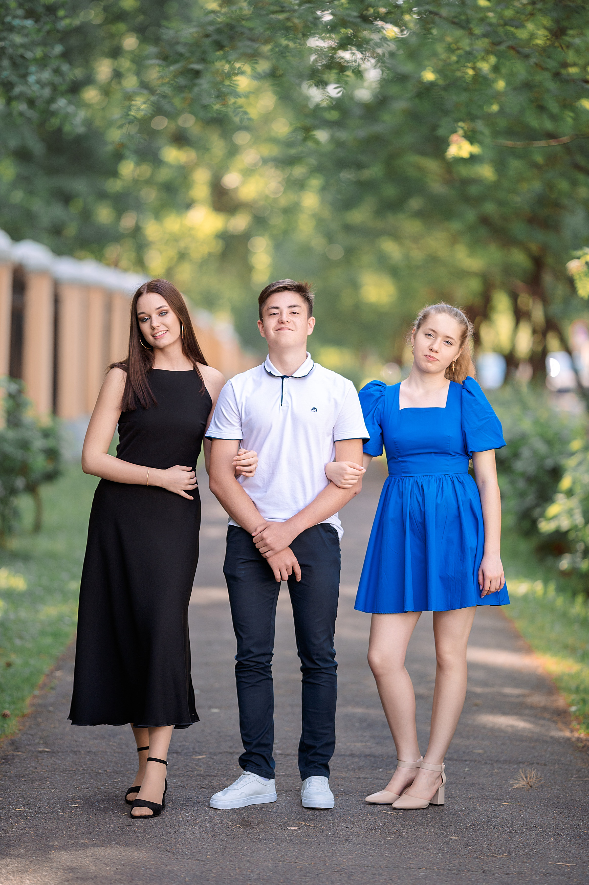 ВЫПУСКНОЙ 9кл. шк.106. Семейный, свадебный, школьный фотограф в Железногорске Целуев Андрей