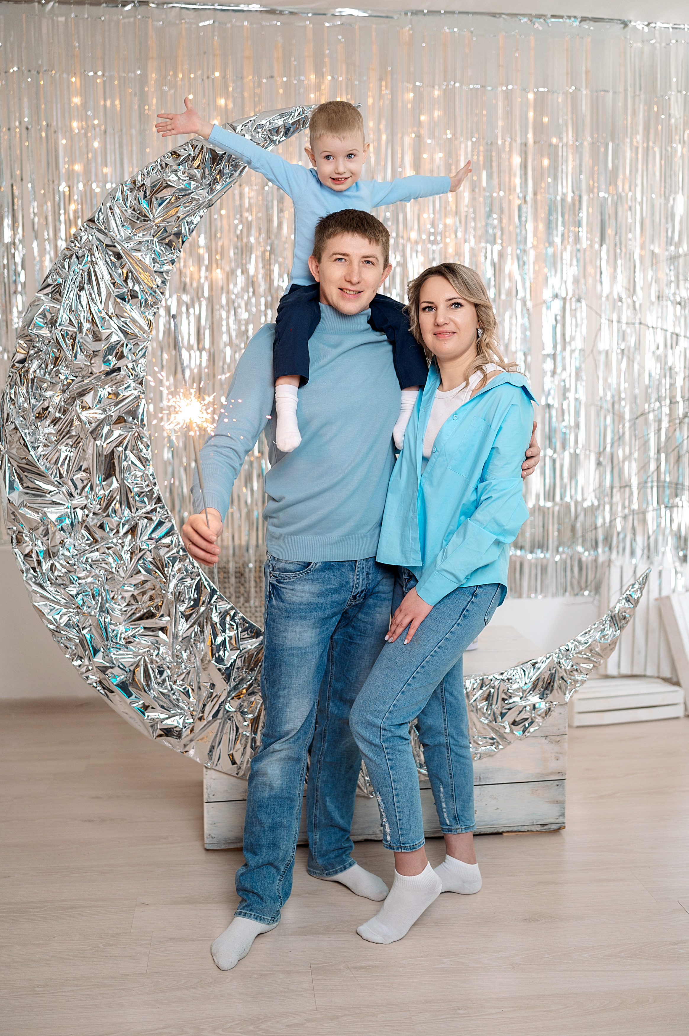 Кристина, Николай и Рома. Семейный, свадебный, школьный фотограф в Железногорске Целуев Андрей