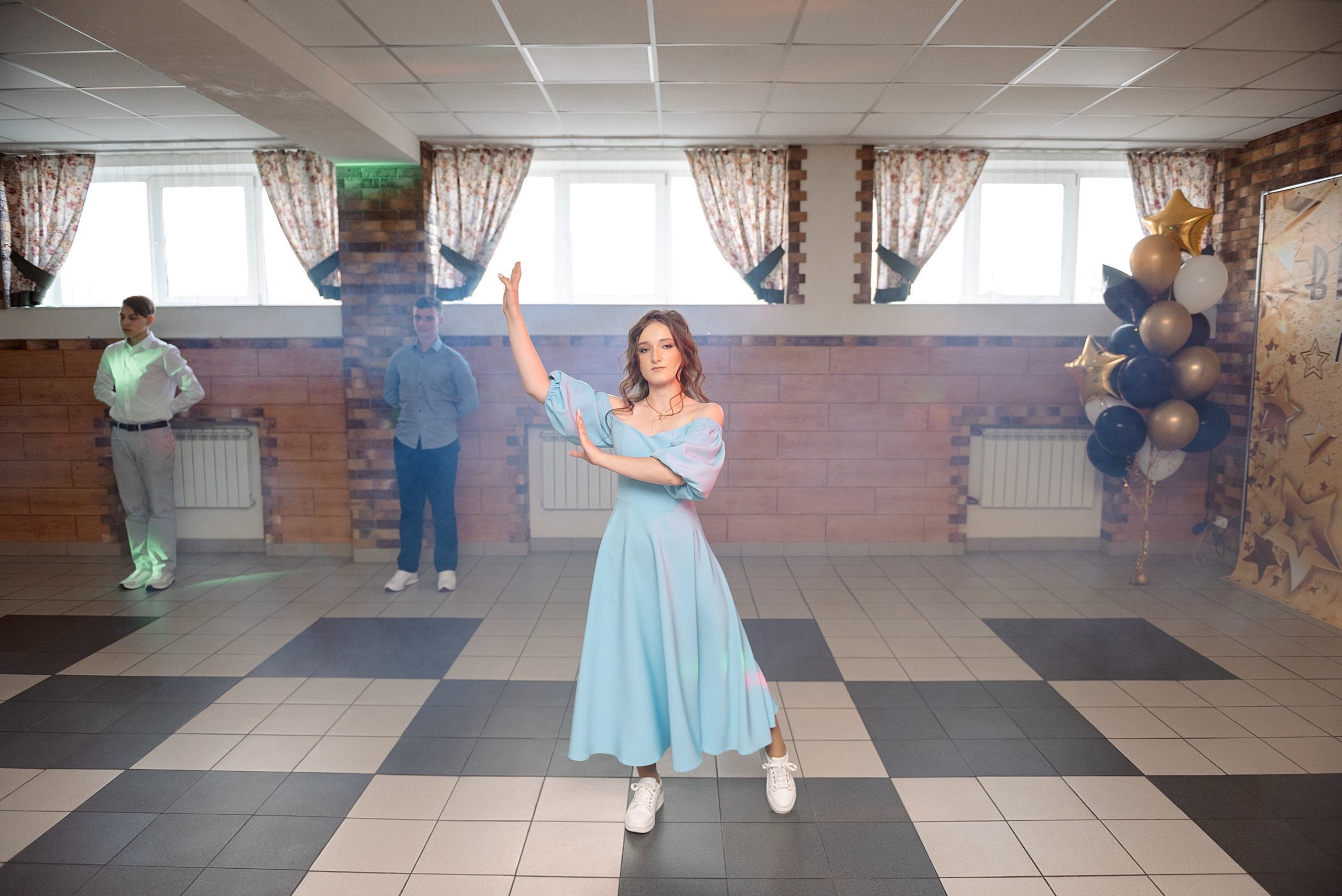 ВЫПУСКНОЙ 9кл. гимназия 91. Семейный, свадебный, школьный фотограф в Железногорске Целуев Андрей