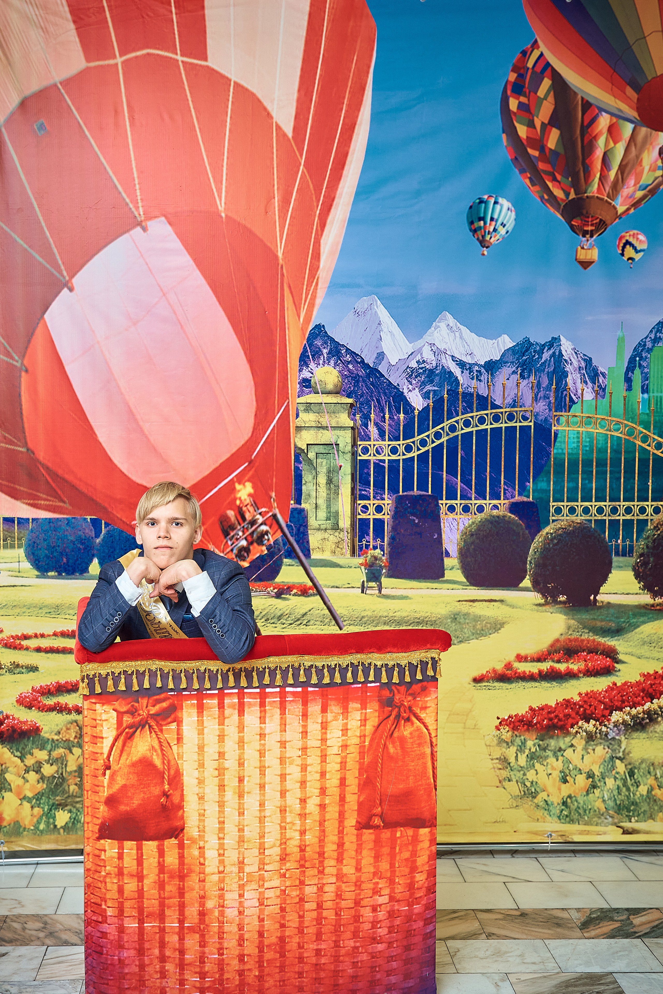 Выпускной 11 кл школа 100 2021 г. Семейный, свадебный, школьный фотограф в Железногорске Целуев Андрей