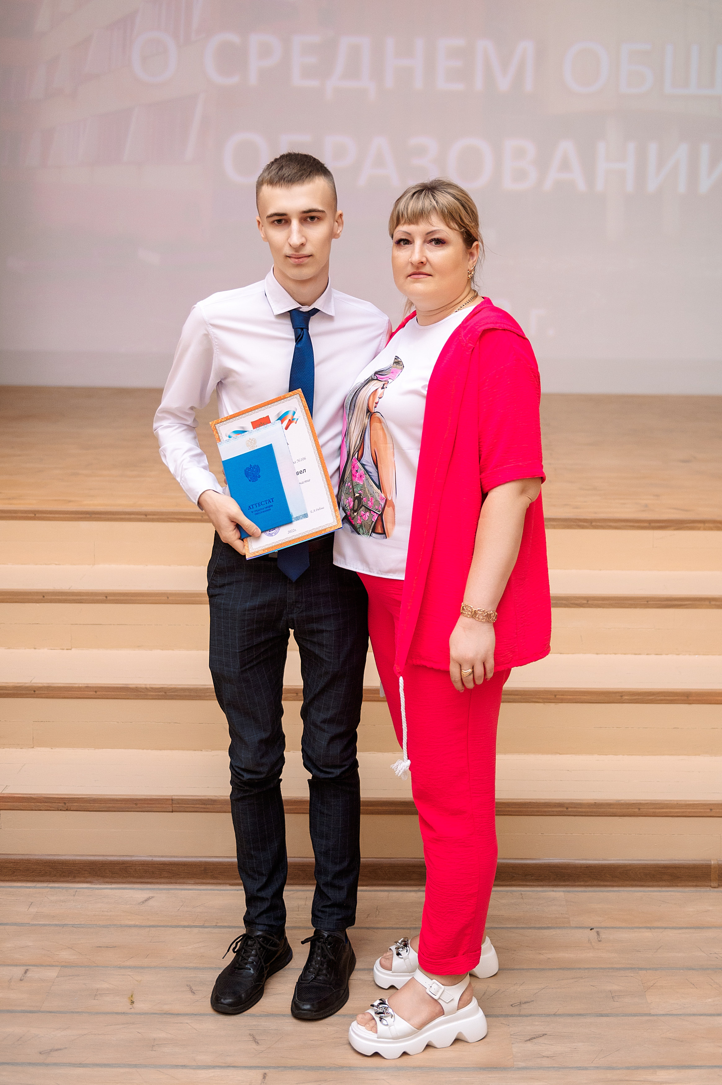 ВЫПУСКНОЙ 11А шк106. Семейный, свадебный, школьный фотограф в Железногорске Целуев Андрей