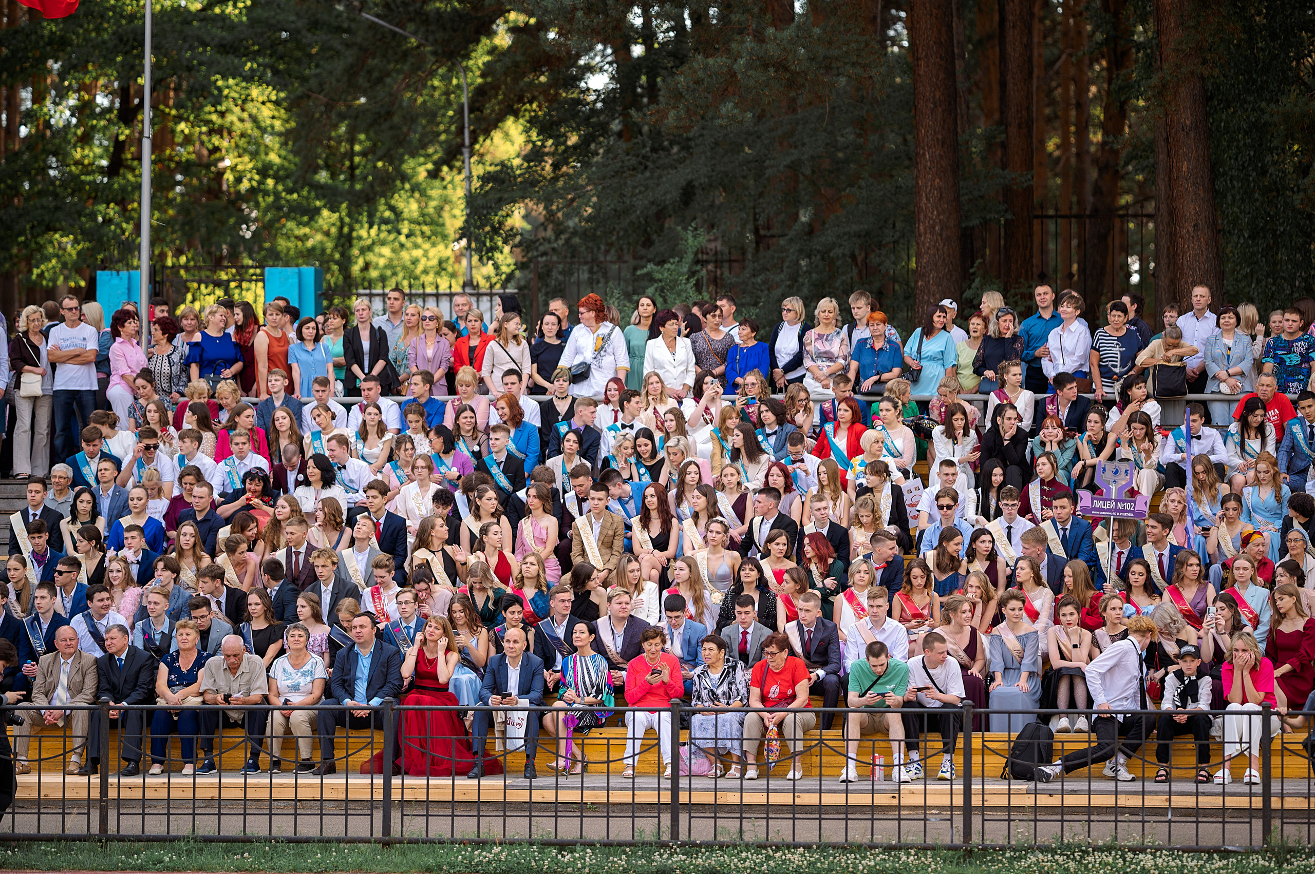 ВЫПУСКНОЙ 11А шк106. Семейный, свадебный, школьный фотограф в Железногорске Целуев Андрей