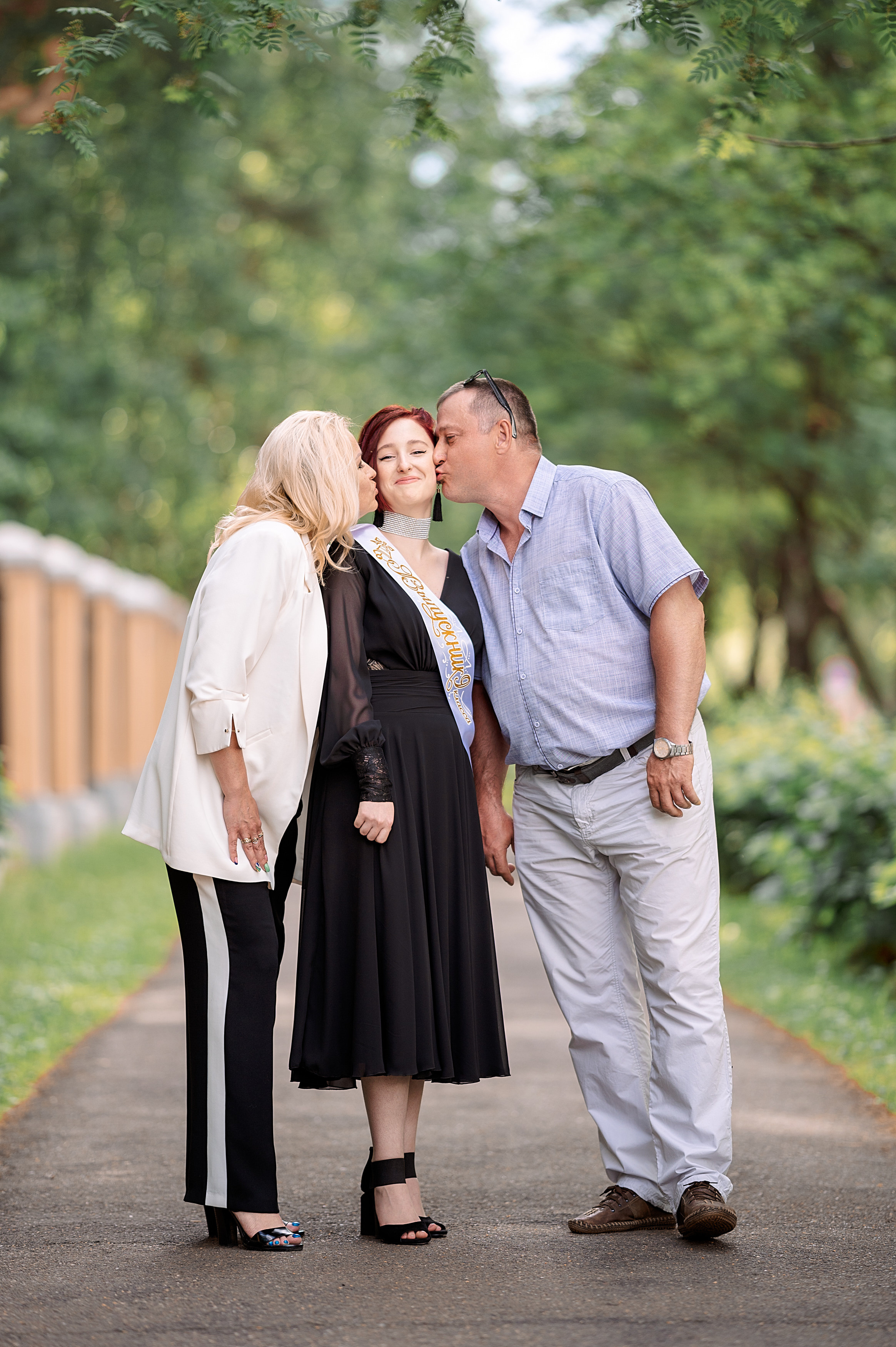 ВЫПУСКНОЙ 9кл. гимназия 91. Семейный, свадебный, школьный фотограф в Железногорске Целуев Андрей