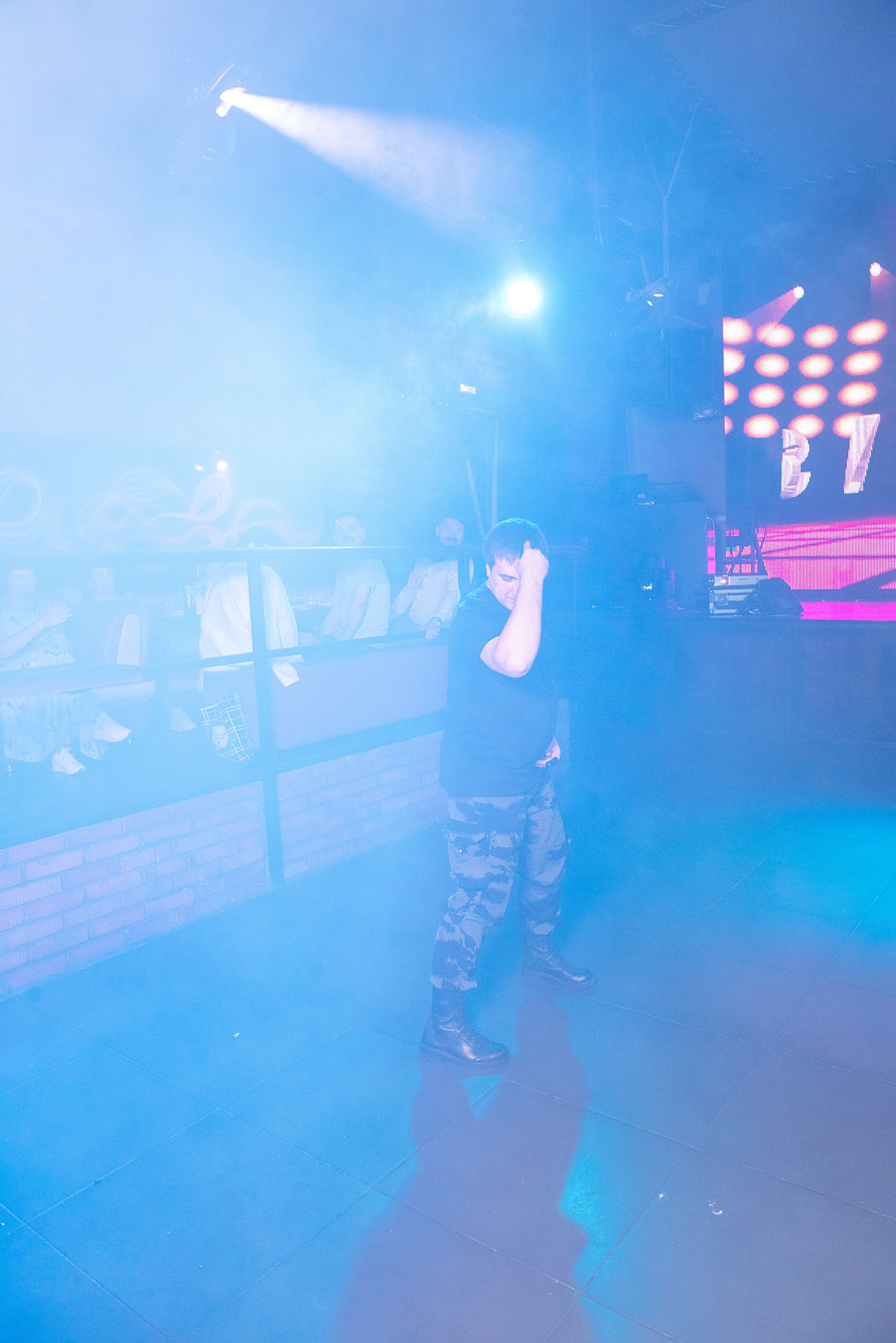 ВЫПУСКНОЙ 11А шк106. Семейный, свадебный, школьный фотограф в Железногорске Целуев Андрей