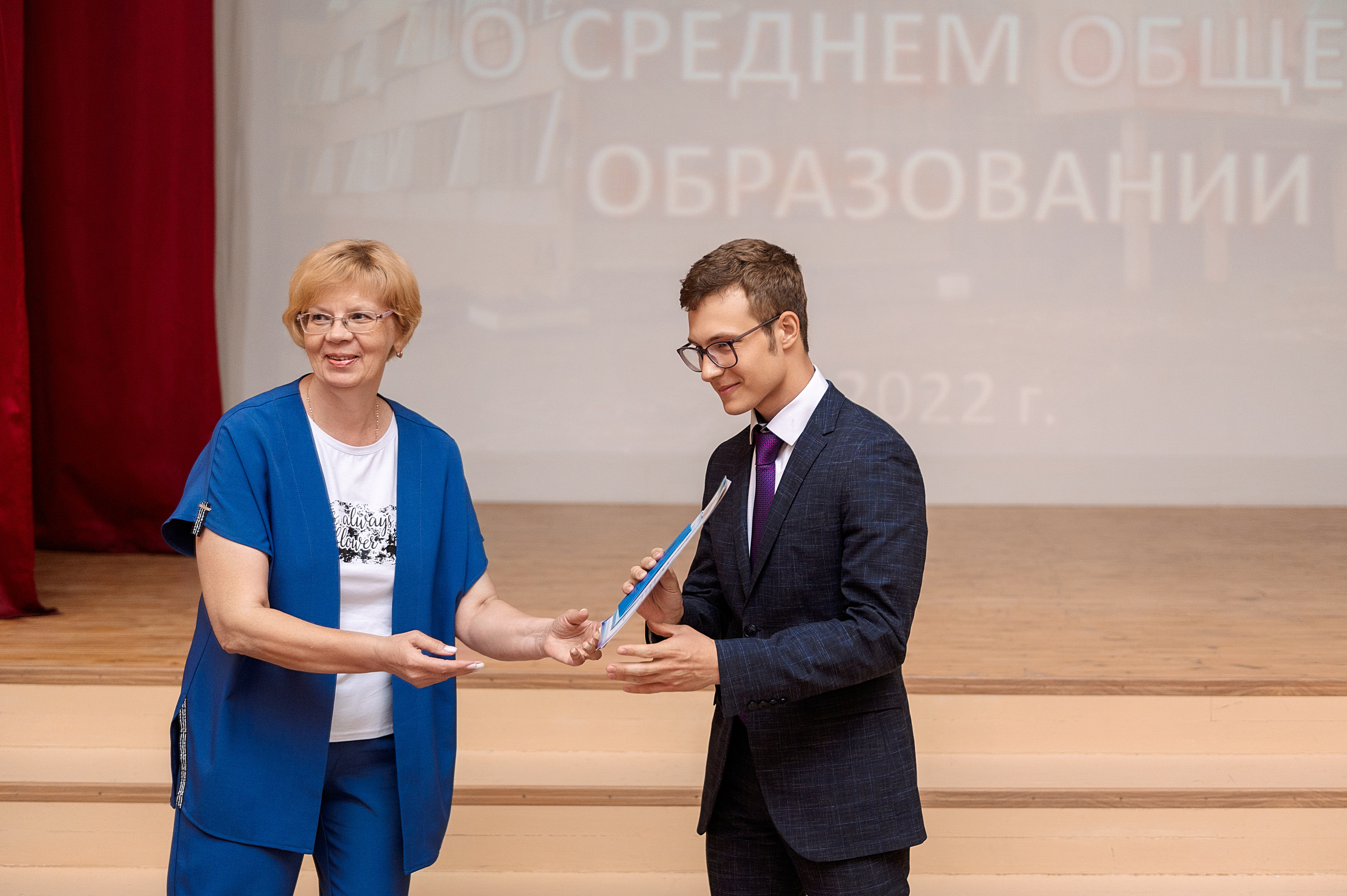 ВЫПУСКНОЙ 11А шк106. Семейный, свадебный, школьный фотограф в Железногорске Целуев Андрей