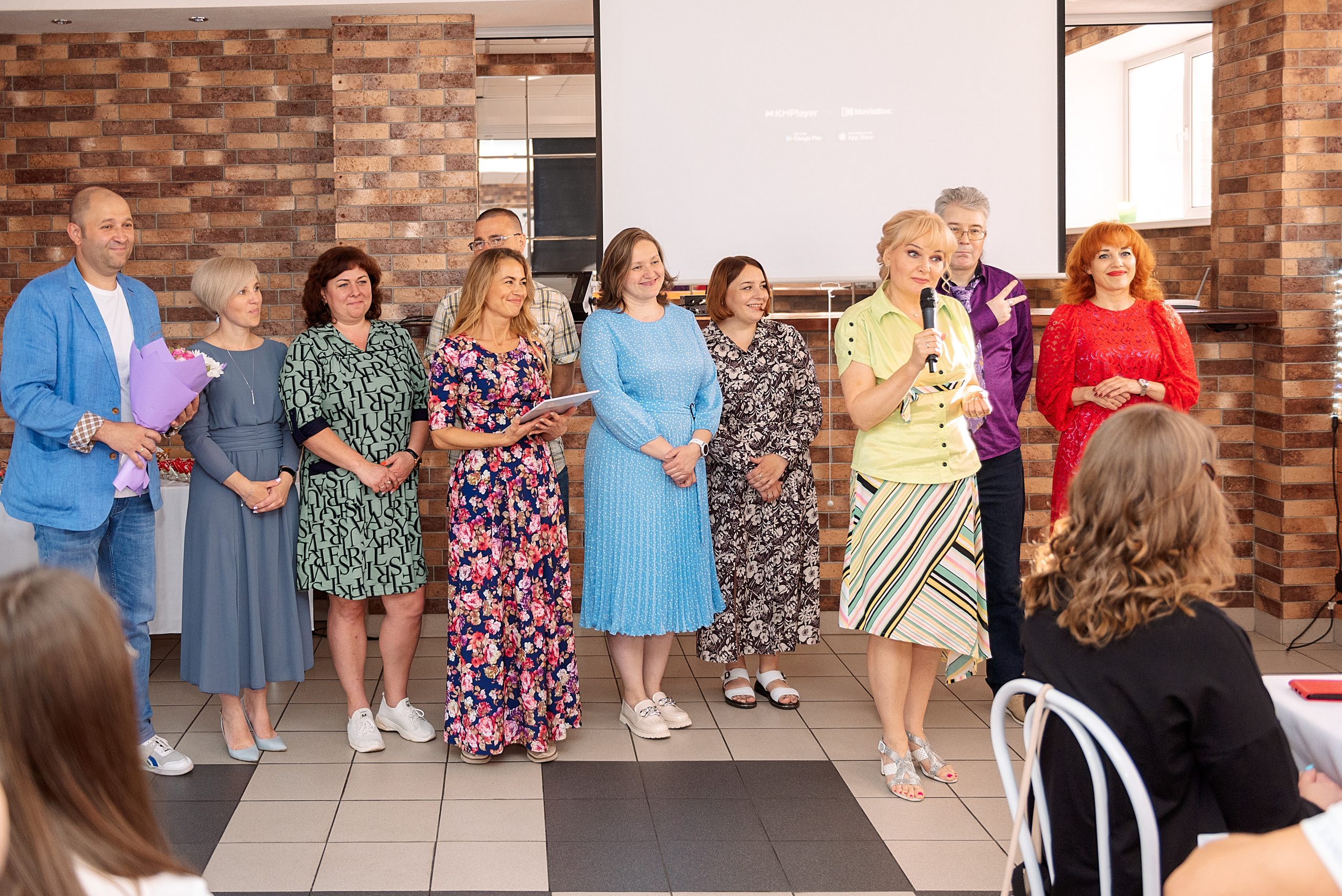ВЫПУСКНОЙ 9кл. шк.106. Семейный, свадебный, школьный фотограф в Железногорске Целуев Андрей