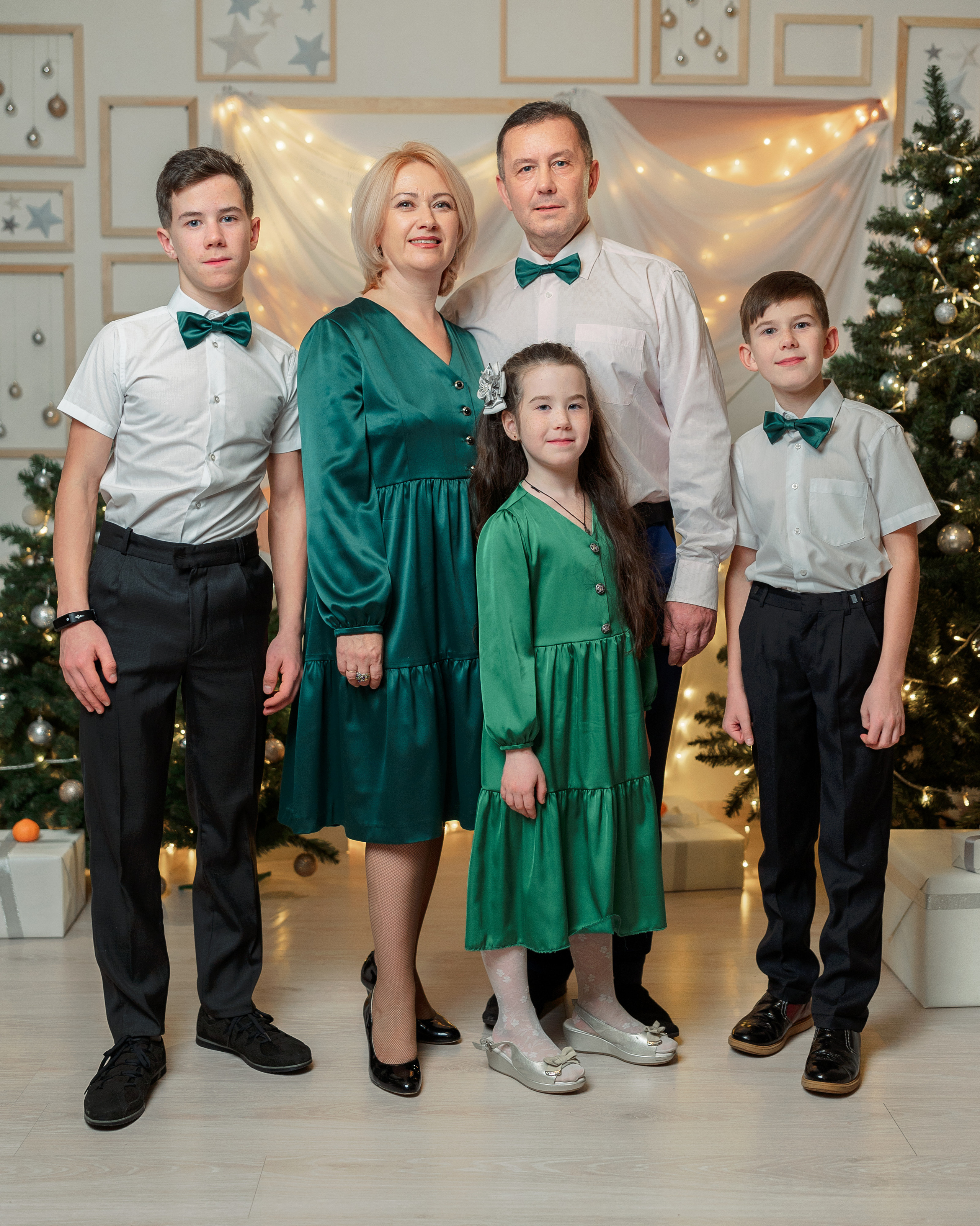 Семья Аржанниковых и Александриных. Семейный, свадебный, школьный фотограф в Железногорске Целуев Андрей