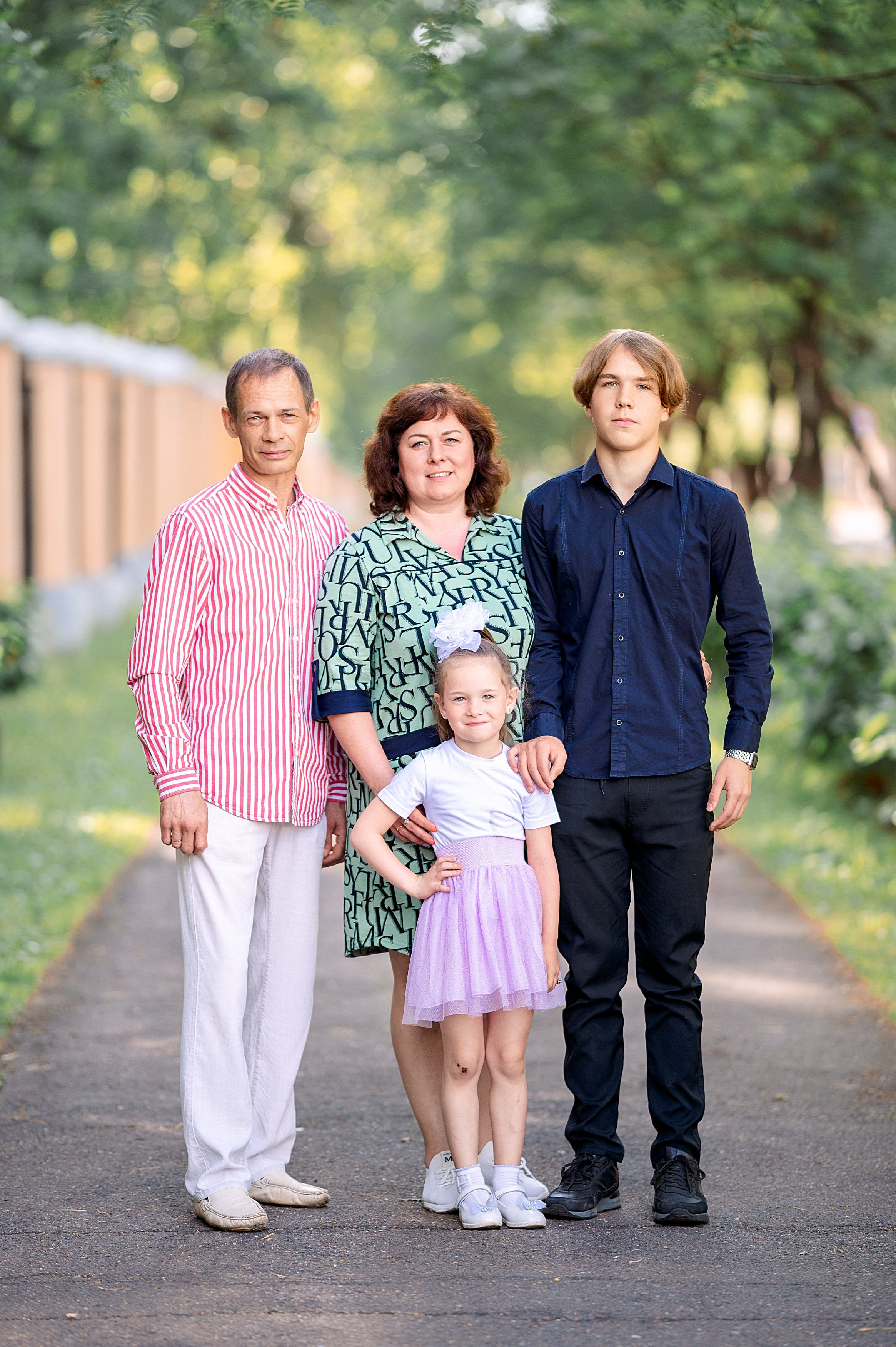 ВЫПУСКНОЙ 9кл. шк.106. Семейный, свадебный, школьный фотограф в Железногорске Целуев Андрей