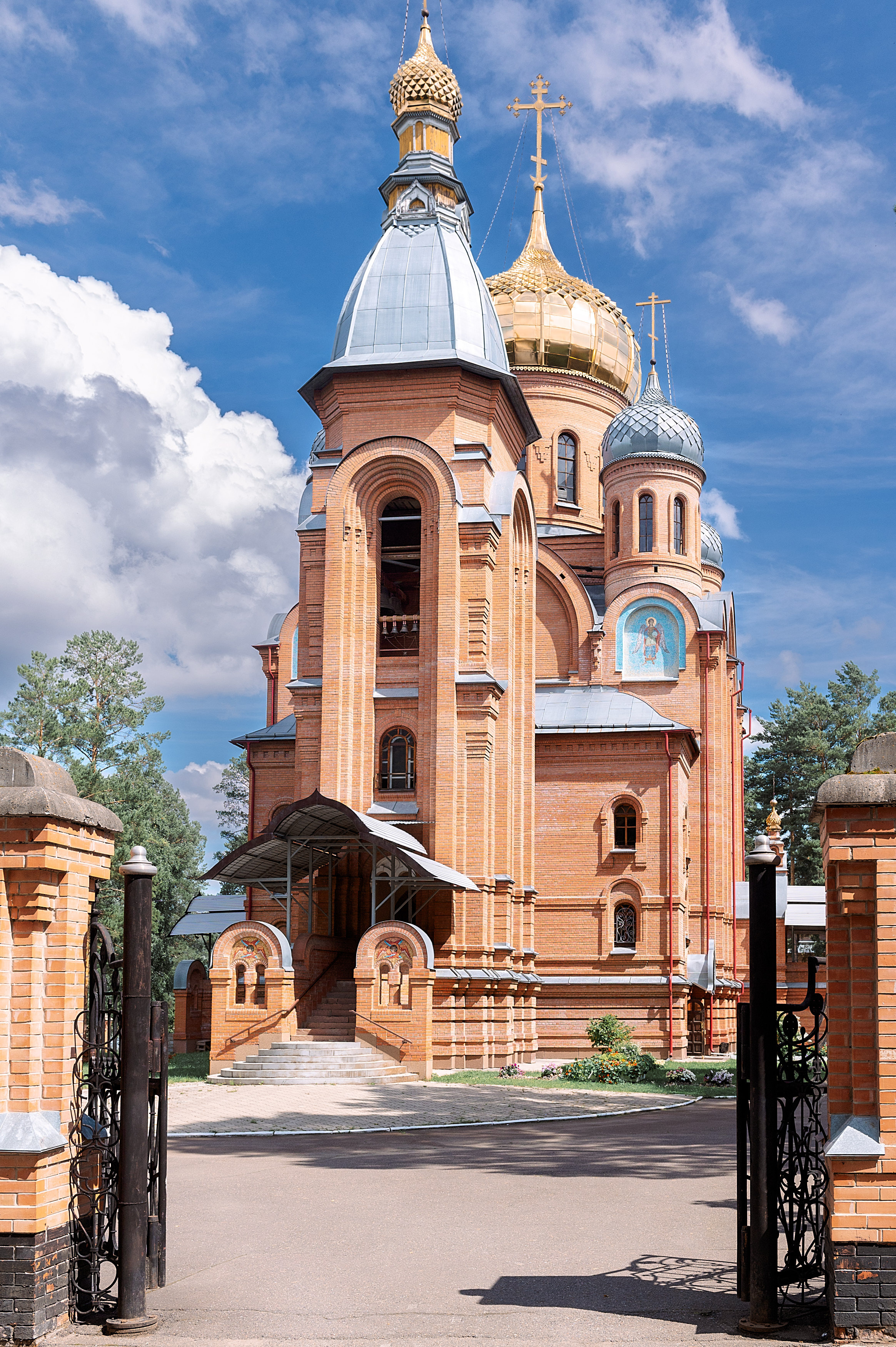 Венчание Вячеслав и Ирина. Семейный, свадебный, школьный фотограф в Железногорске Целуев Андрей