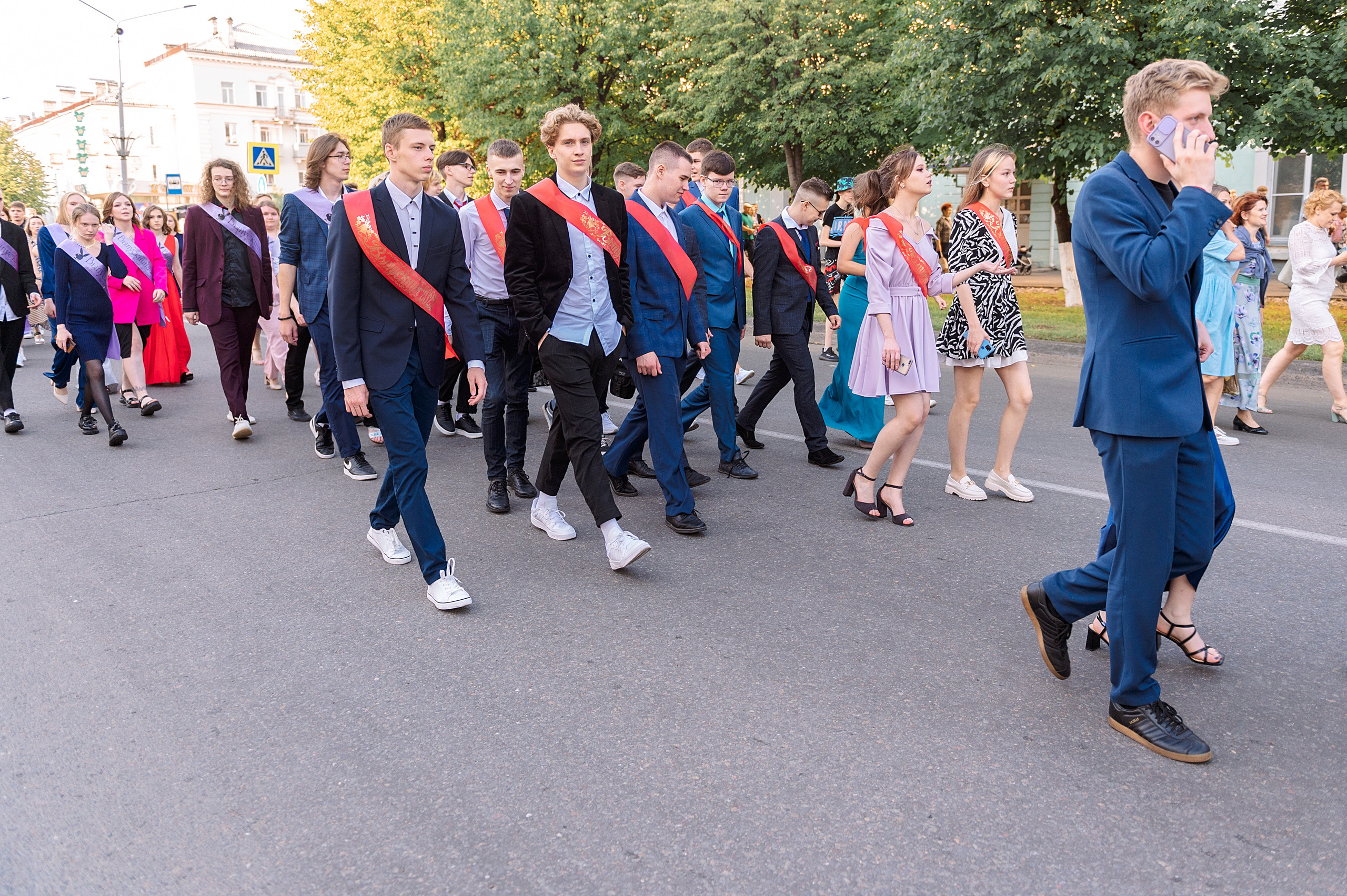 ВЫПУСКНОЙ 11А шк106. Семейный, свадебный, школьный фотограф в Железногорске Целуев Андрей