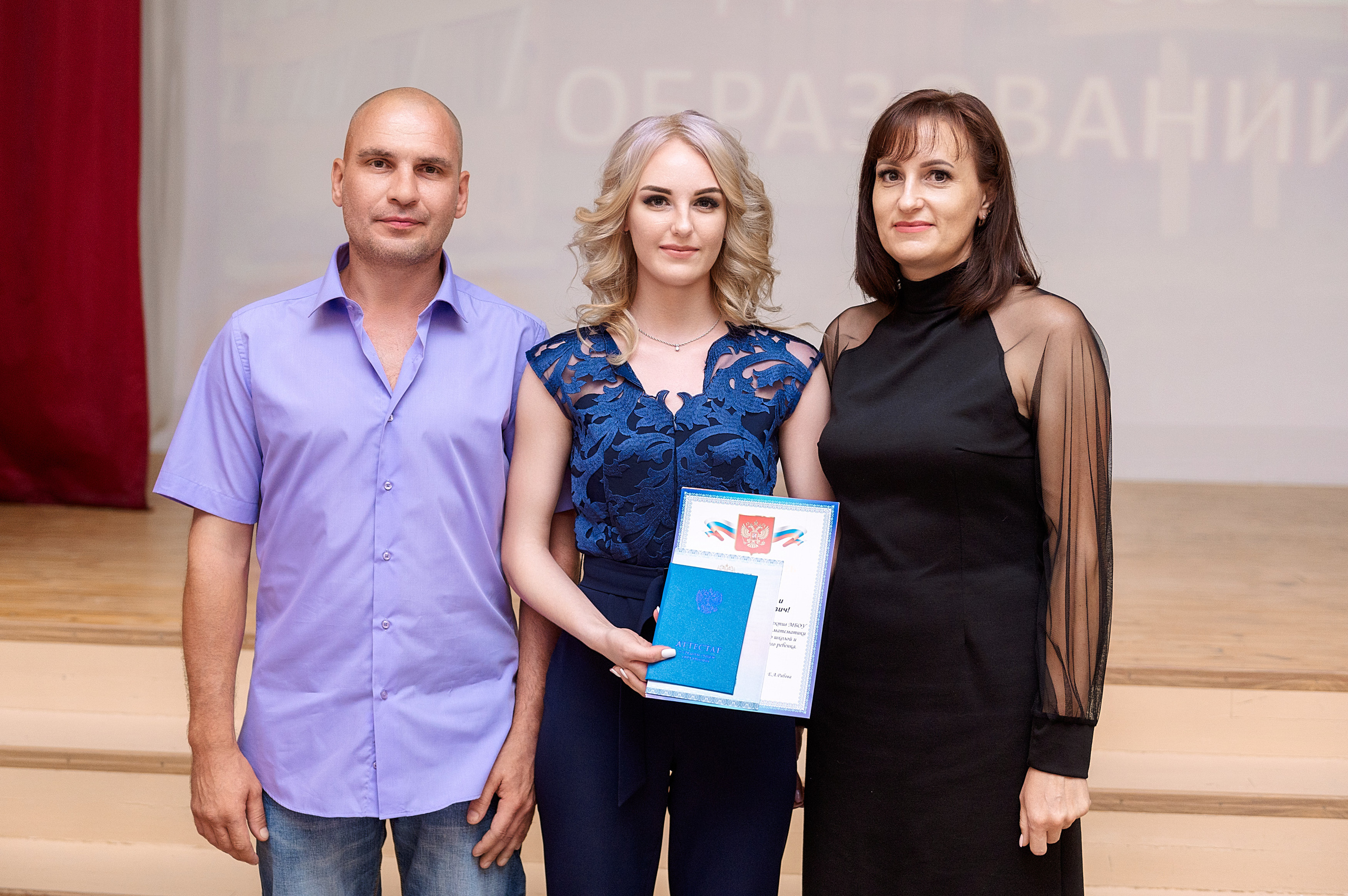 ВЫПУСКНОЙ 11А шк106. Семейный, свадебный, школьный фотограф в Железногорске Целуев Андрей