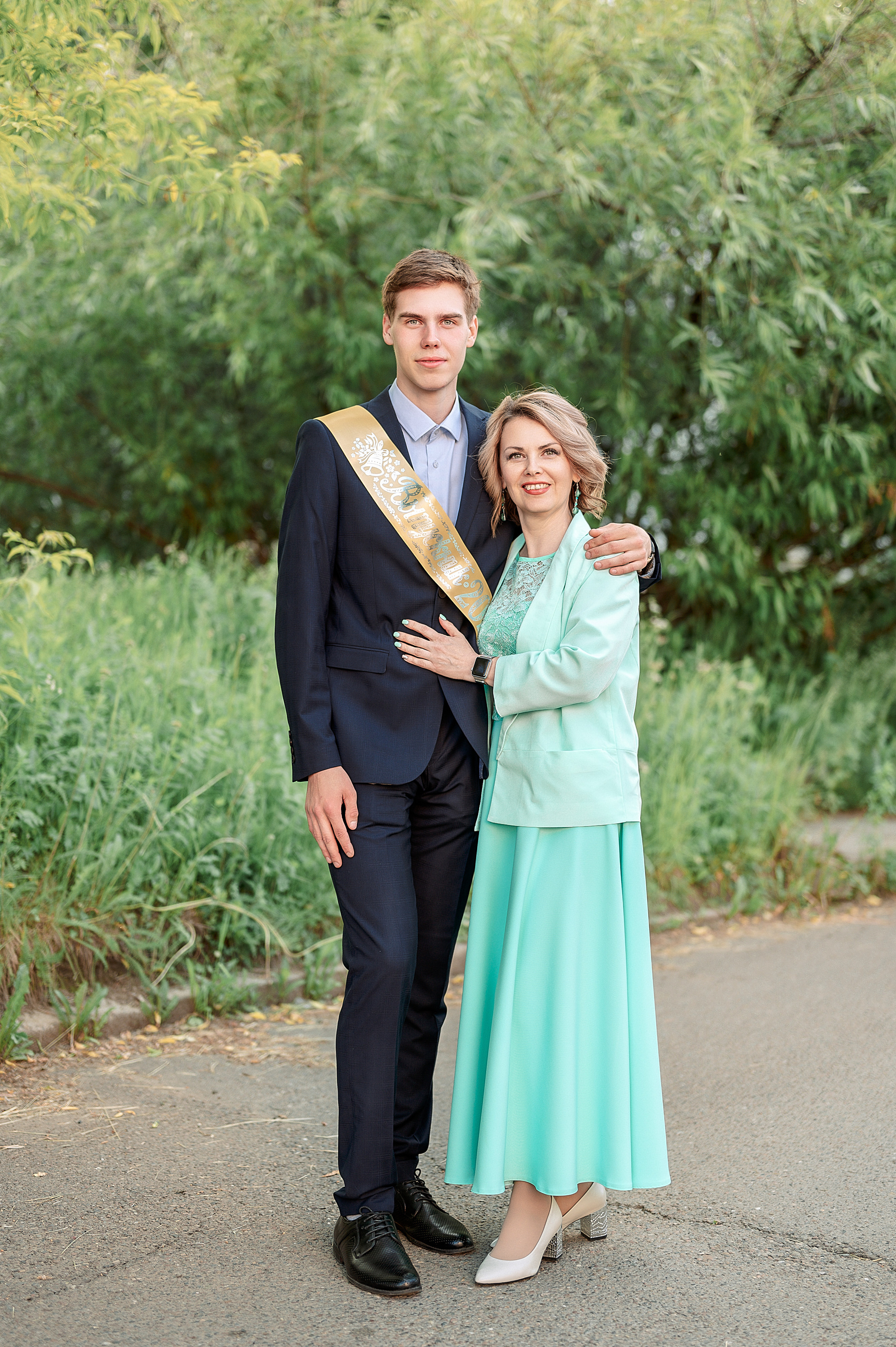 Выпускной 11 кл школа 100 2021 г. Семейный, свадебный, школьный фотограф в Железногорске Целуев Андрей