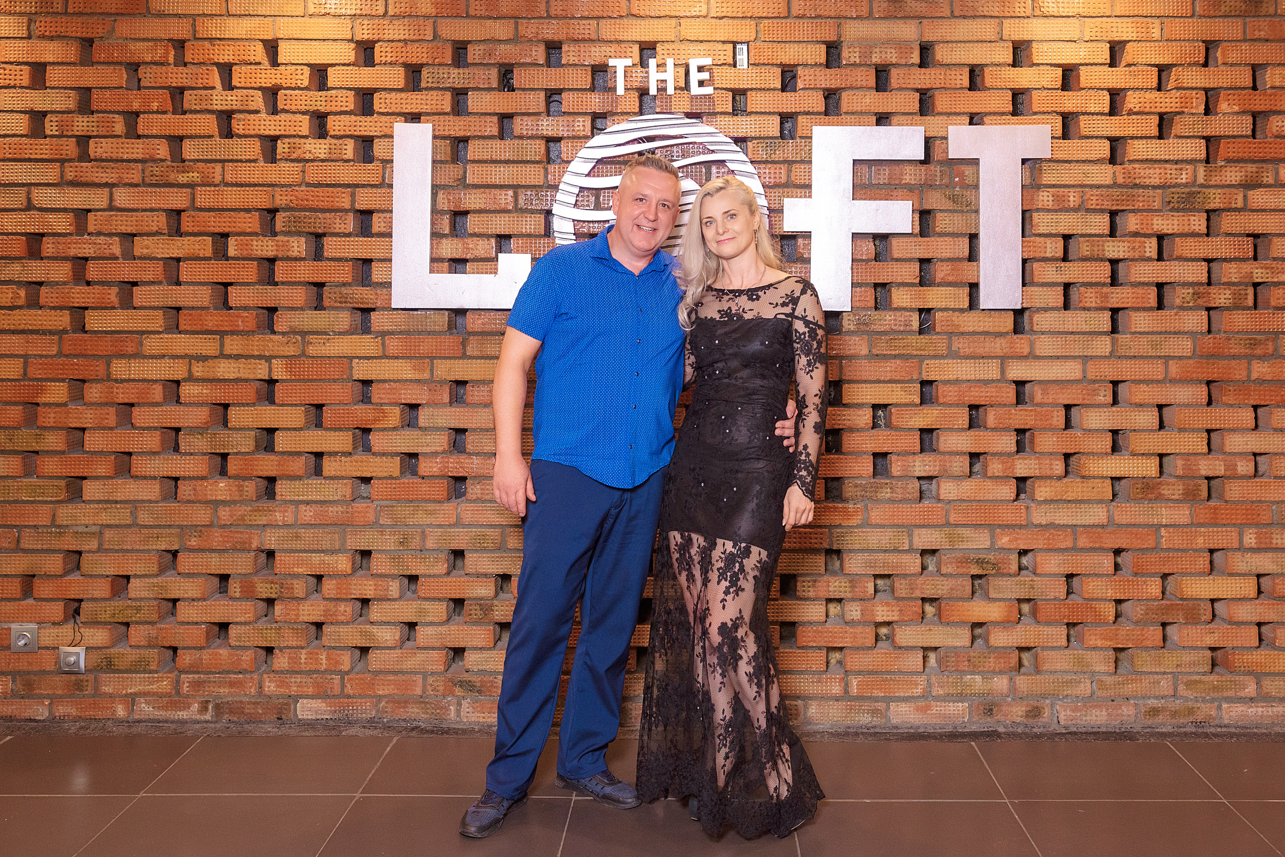 ВЫПУСКНОЙ 11А шк106. Семейный, свадебный, школьный фотограф в Железногорске Целуев Андрей