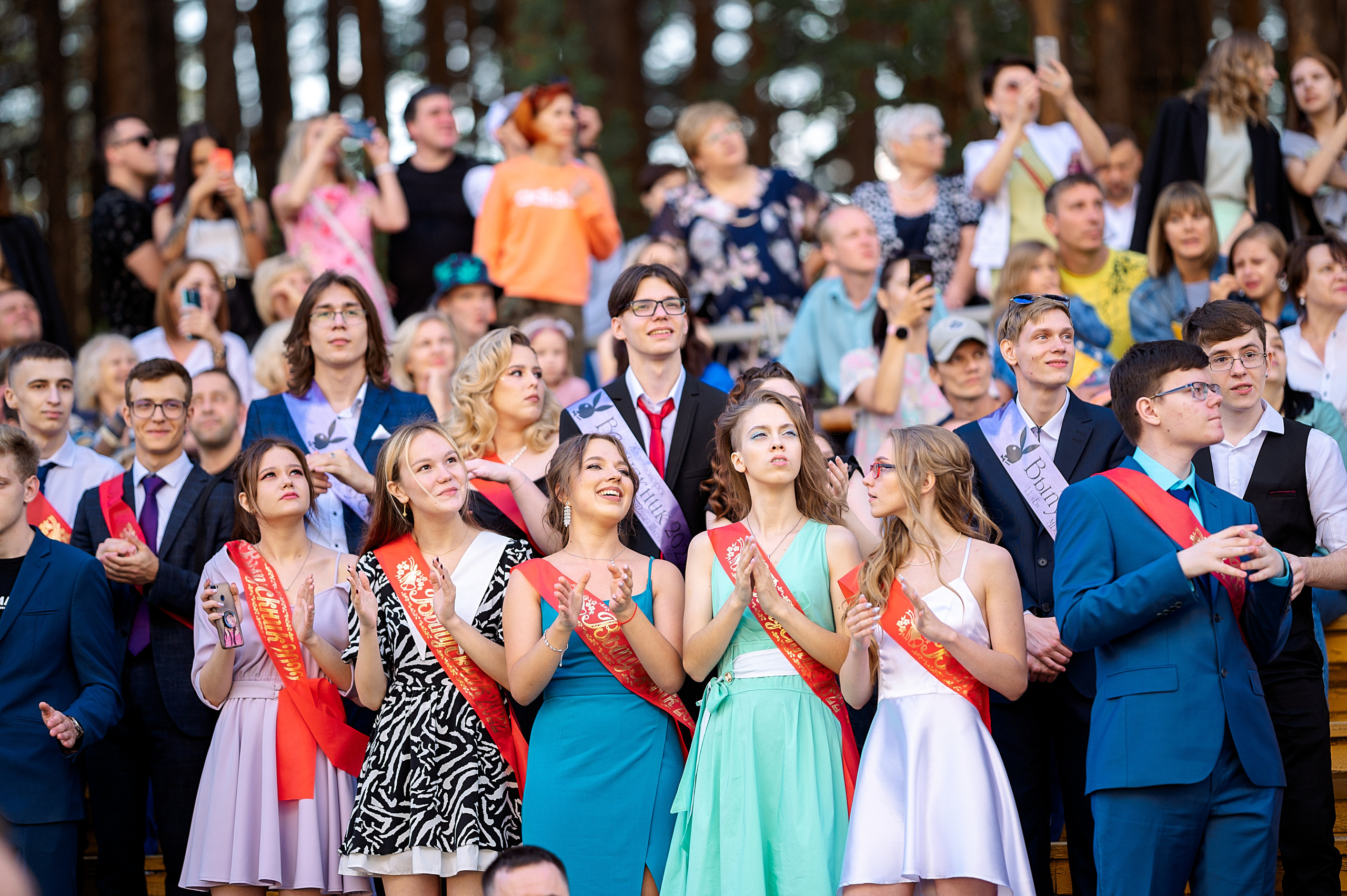 ВЫПУСКНОЙ 11А шк106. Семейный, свадебный, школьный фотограф в Железногорске Целуев Андрей