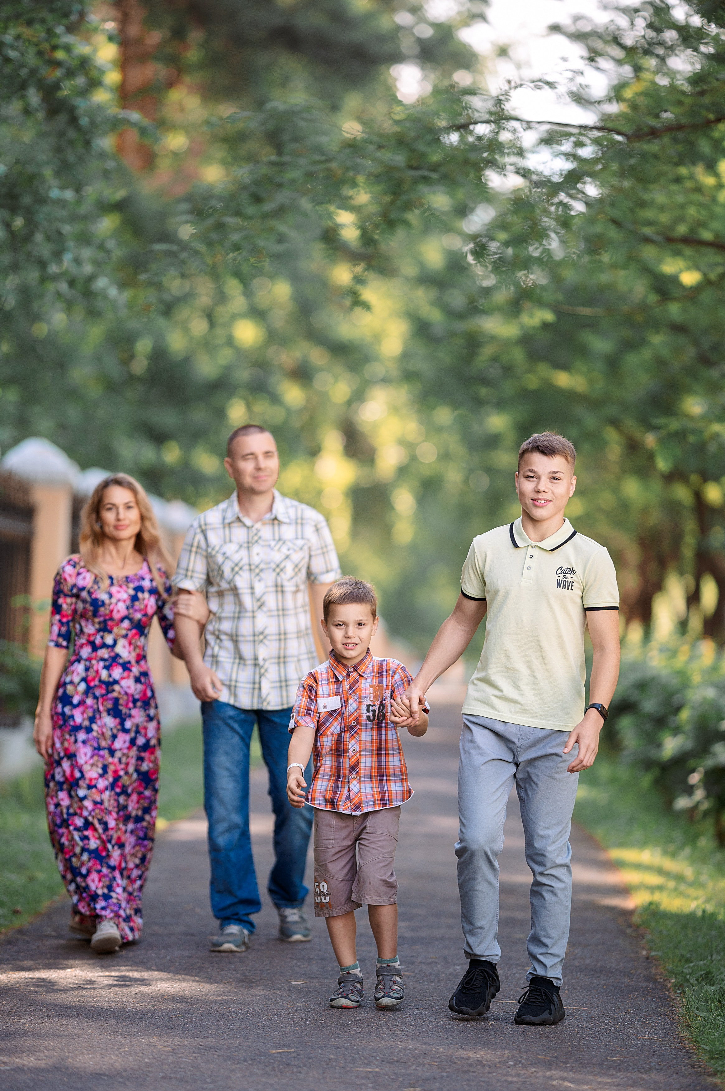 ВЫПУСКНОЙ 9кл. шк.106. Семейный, свадебный, школьный фотограф в Железногорске Целуев Андрей