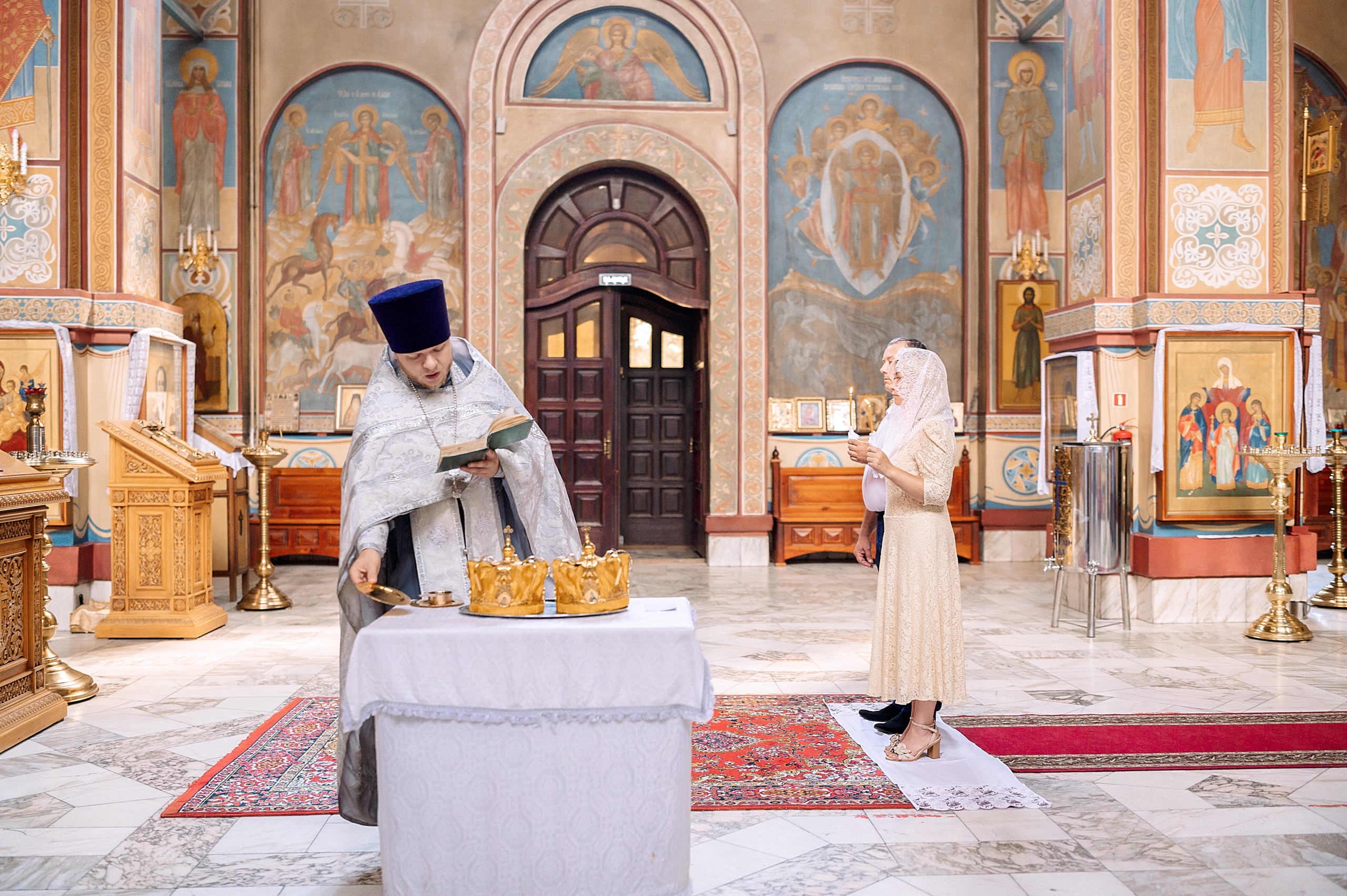 Венчание Вячеслав и Ирина. Семейный, свадебный, школьный фотограф в Железногорске Целуев Андрей