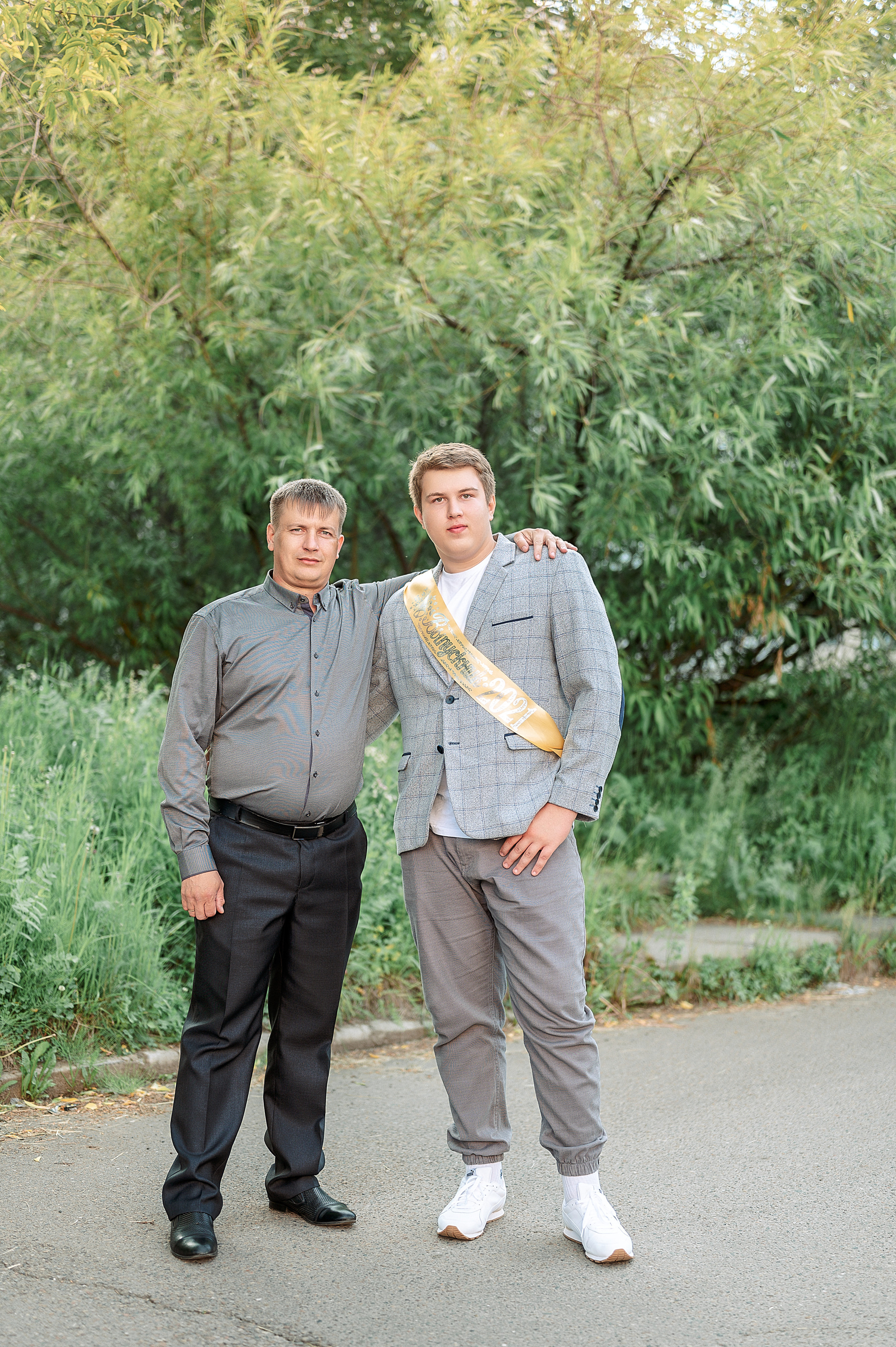 Выпускной 11 кл школа 100 2021 г. Семейный, свадебный, школьный фотограф в Железногорске Целуев Андрей