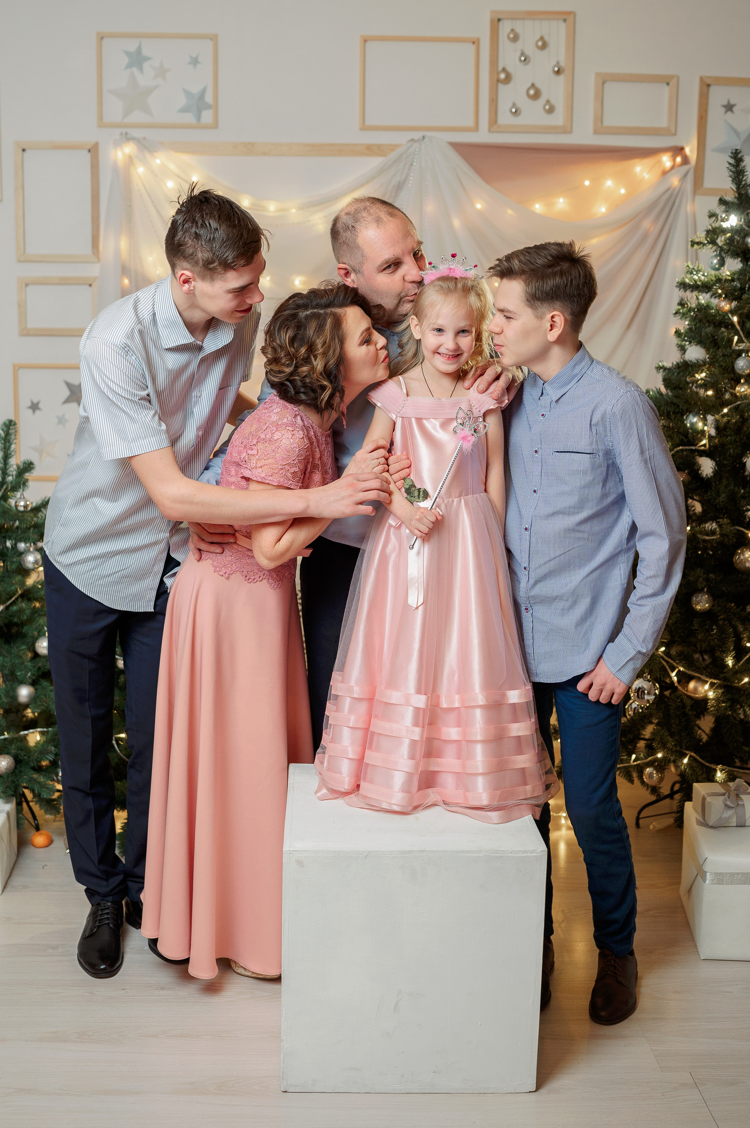 Семья Аржанниковых и Александриных. Семейный, свадебный, школьный фотограф в Железногорске Целуев Андрей