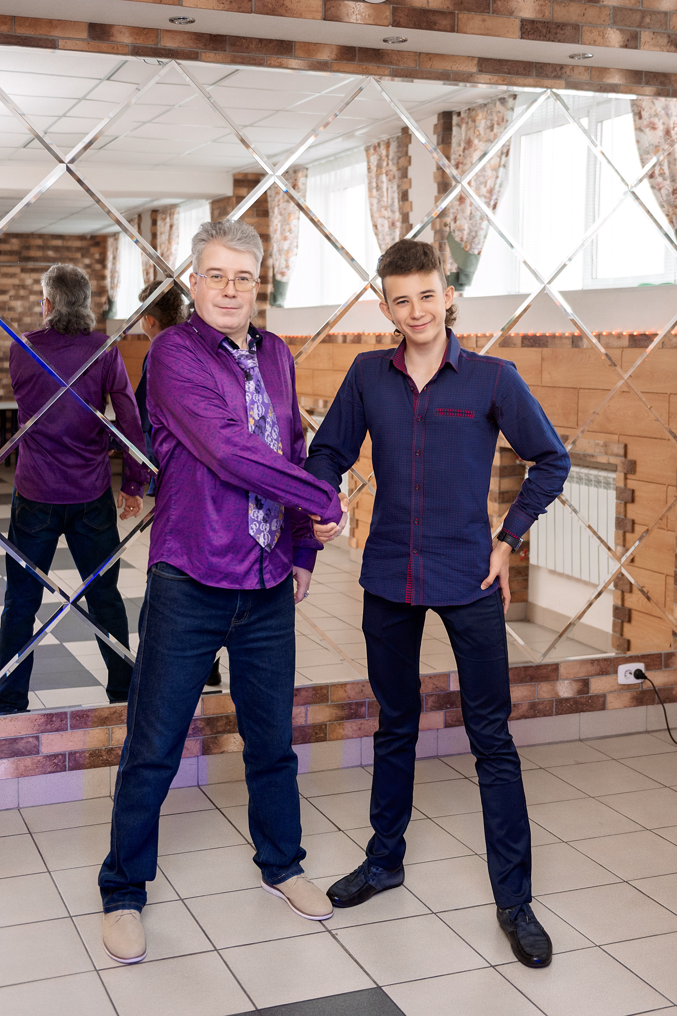 ВЫПУСКНОЙ 9кл. шк.106. Семейный, свадебный, школьный фотограф в Железногорске Целуев Андрей