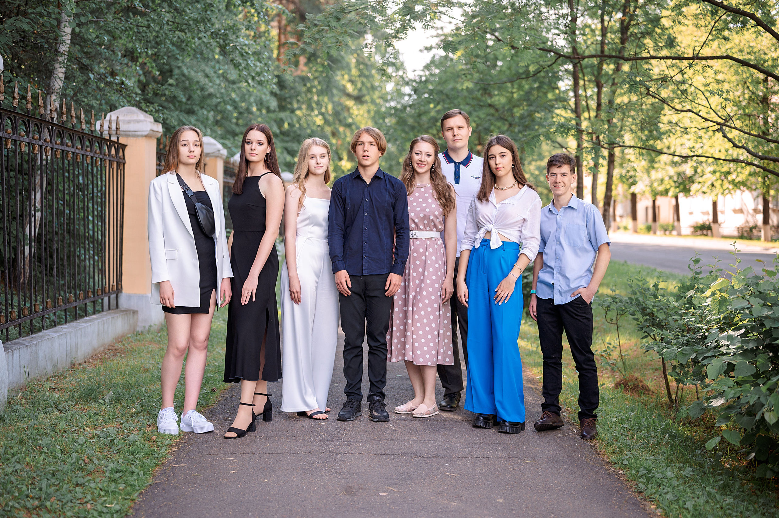 ВЫПУСКНОЙ 9кл. шк.106. Семейный, свадебный, школьный фотограф в Железногорске Целуев Андрей