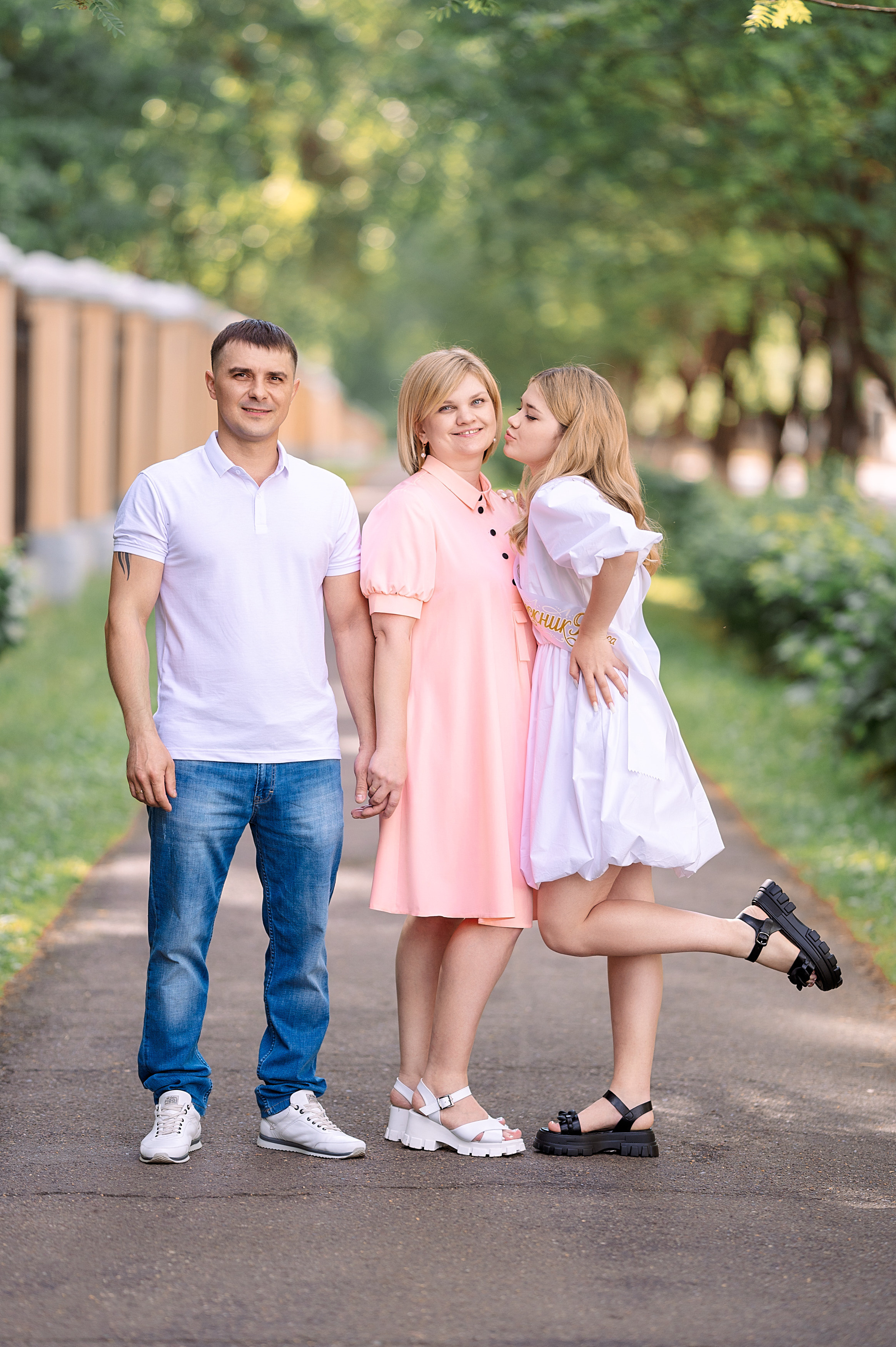 ВЫПУСКНОЙ 9кл. гимназия 91. Семейный, свадебный, школьный фотограф в Железногорске Целуев Андрей