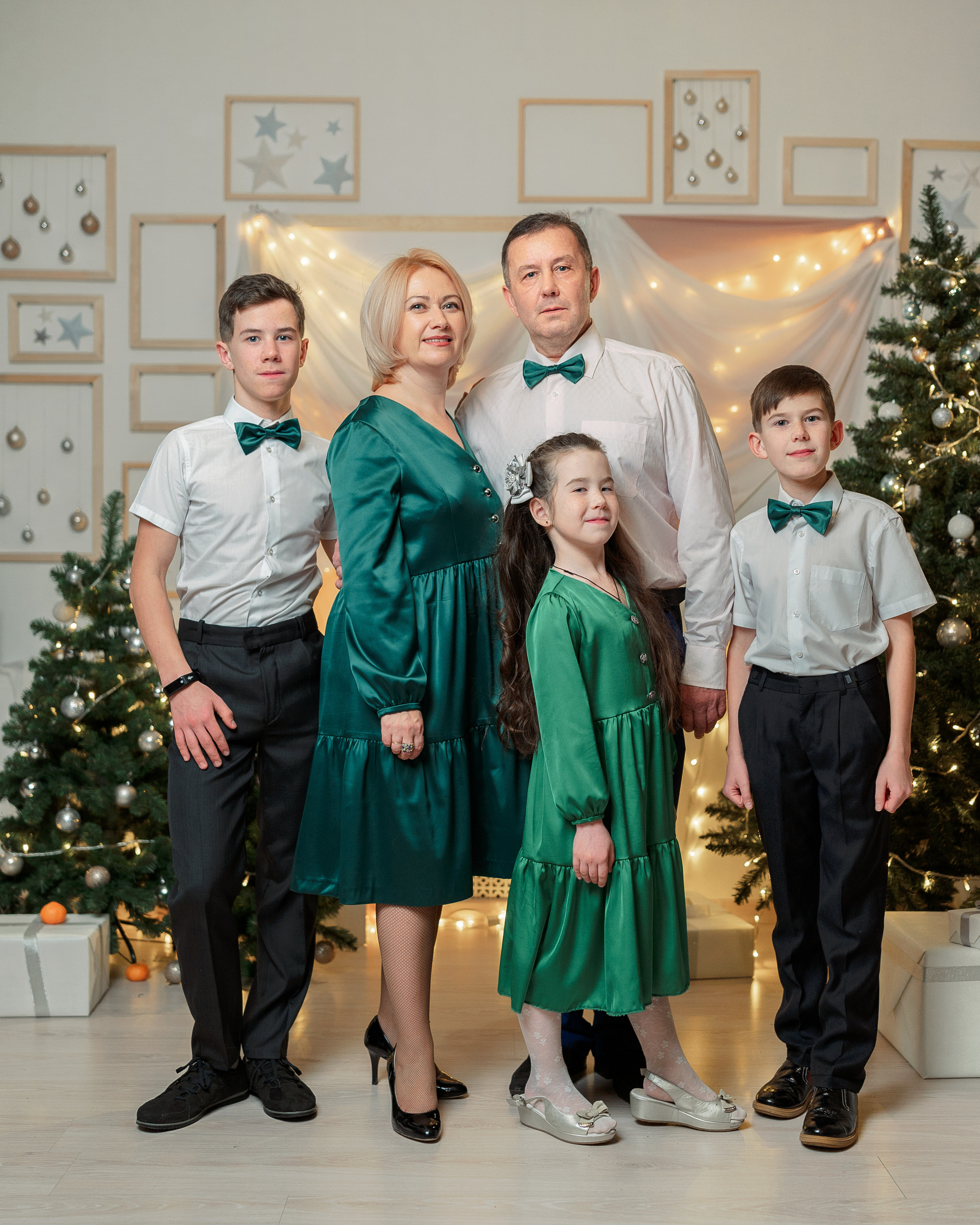 Семья Аржанниковых и Александриных. Семейный, свадебный, школьный фотограф в Железногорске Целуев Андрей