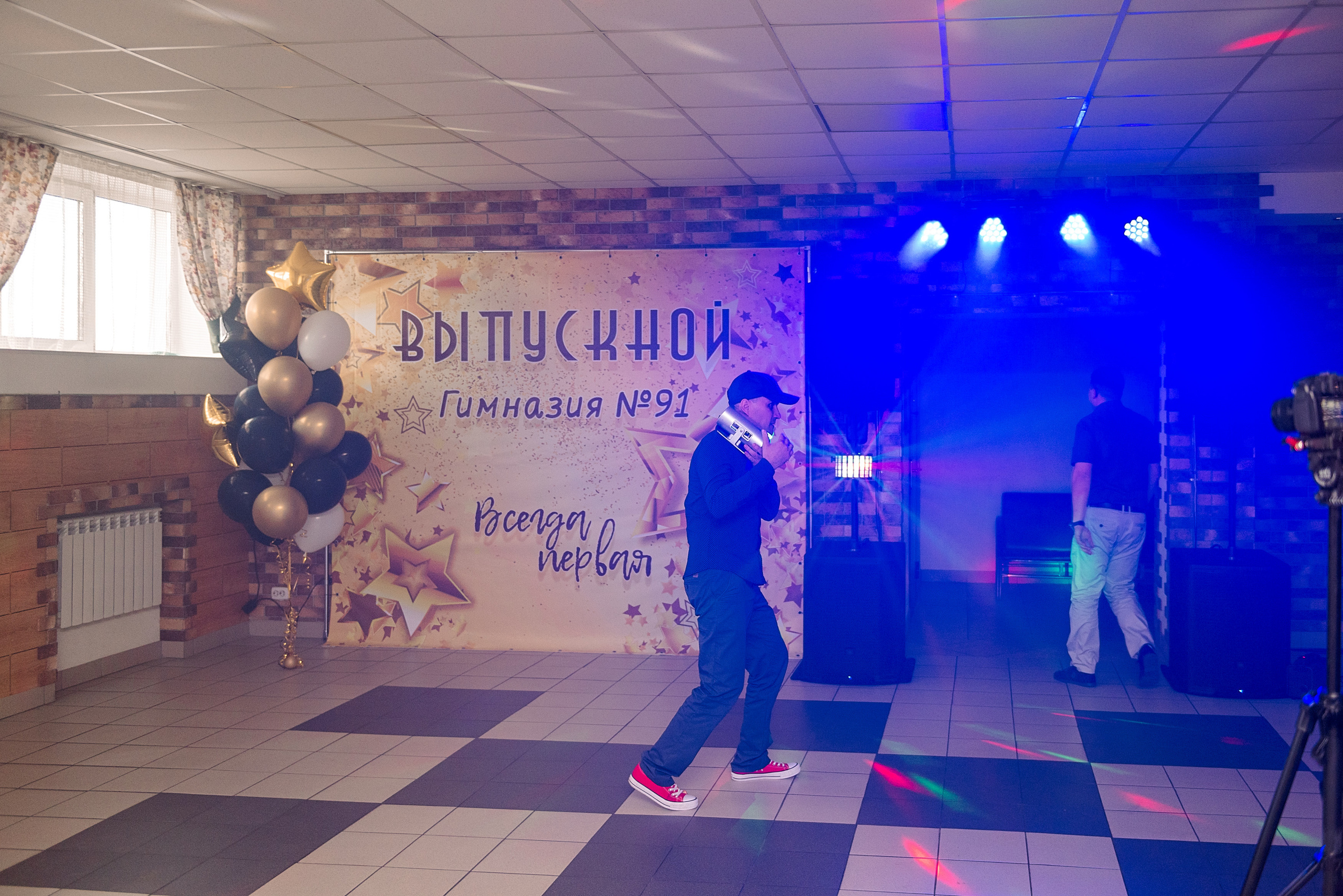 ВЫПУСКНОЙ 9кл. гимназия 91. Семейный, свадебный, школьный фотограф в Железногорске Целуев Андрей