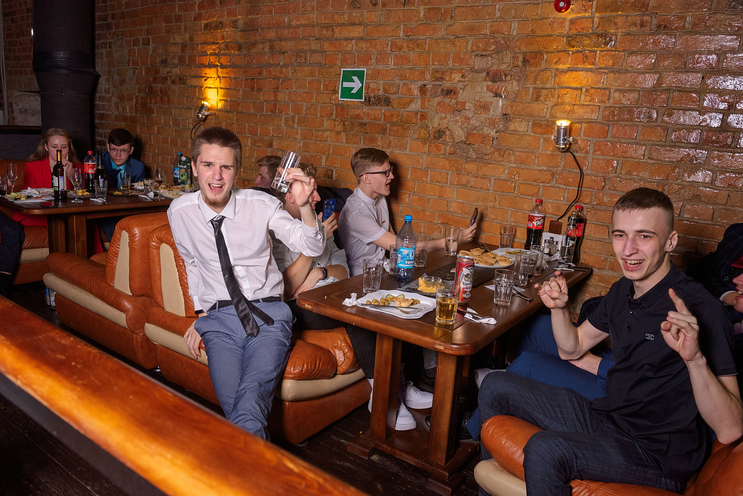 ВЫПУСКНОЙ 11А шк106. Семейный, свадебный, школьный фотограф в Железногорске Целуев Андрей