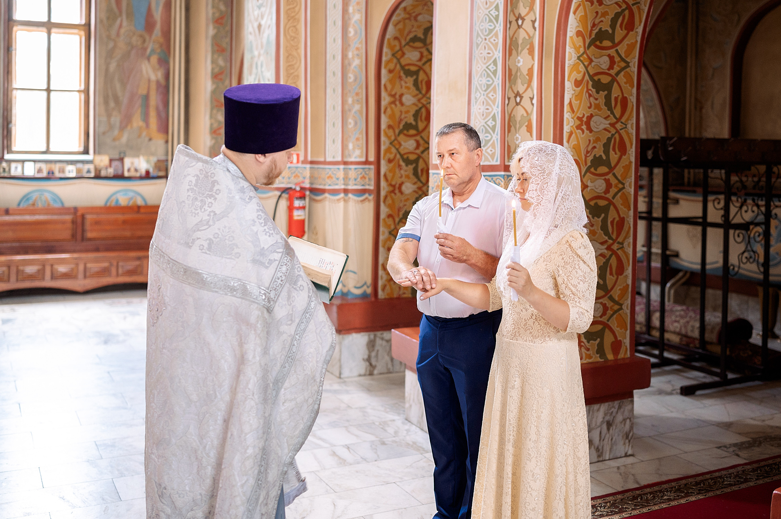 Венчание Вячеслав и Ирина. Семейный, свадебный, школьный фотограф в Железногорске Целуев Андрей