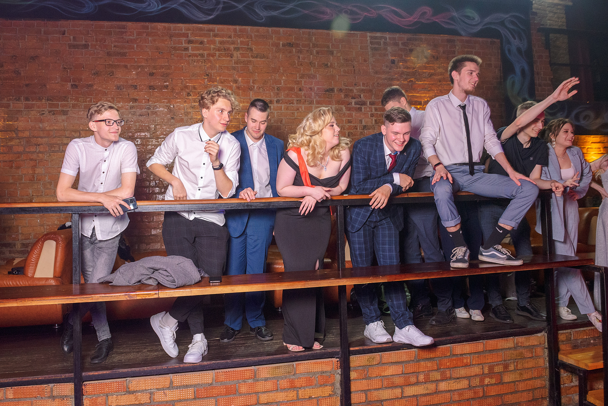 ВЫПУСКНОЙ 11А шк106. Семейный, свадебный, школьный фотограф в Железногорске Целуев Андрей