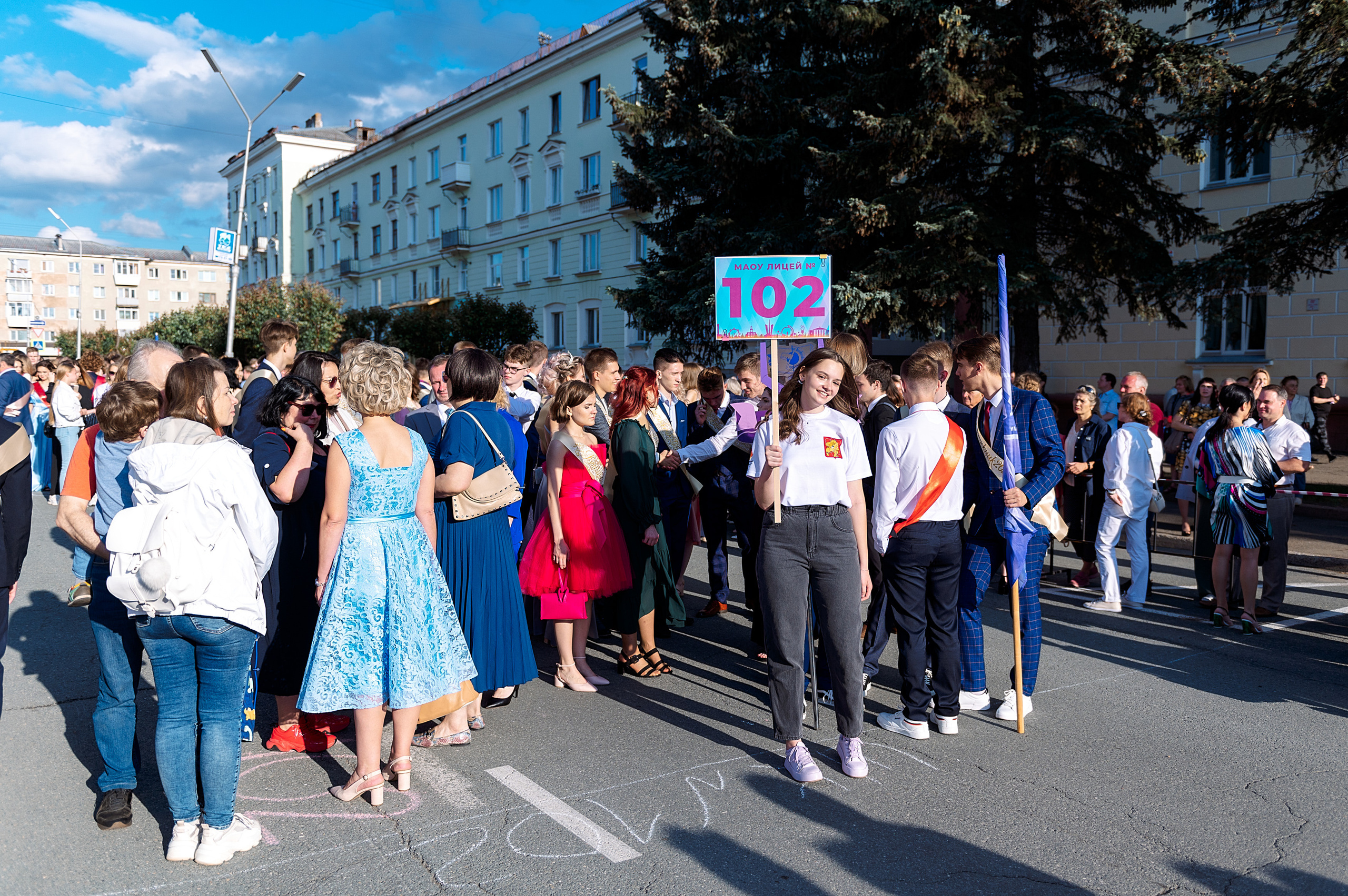 ВЫПУСКНОЙ 11А шк106. Семейный, свадебный, школьный фотограф в Железногорске Целуев Андрей