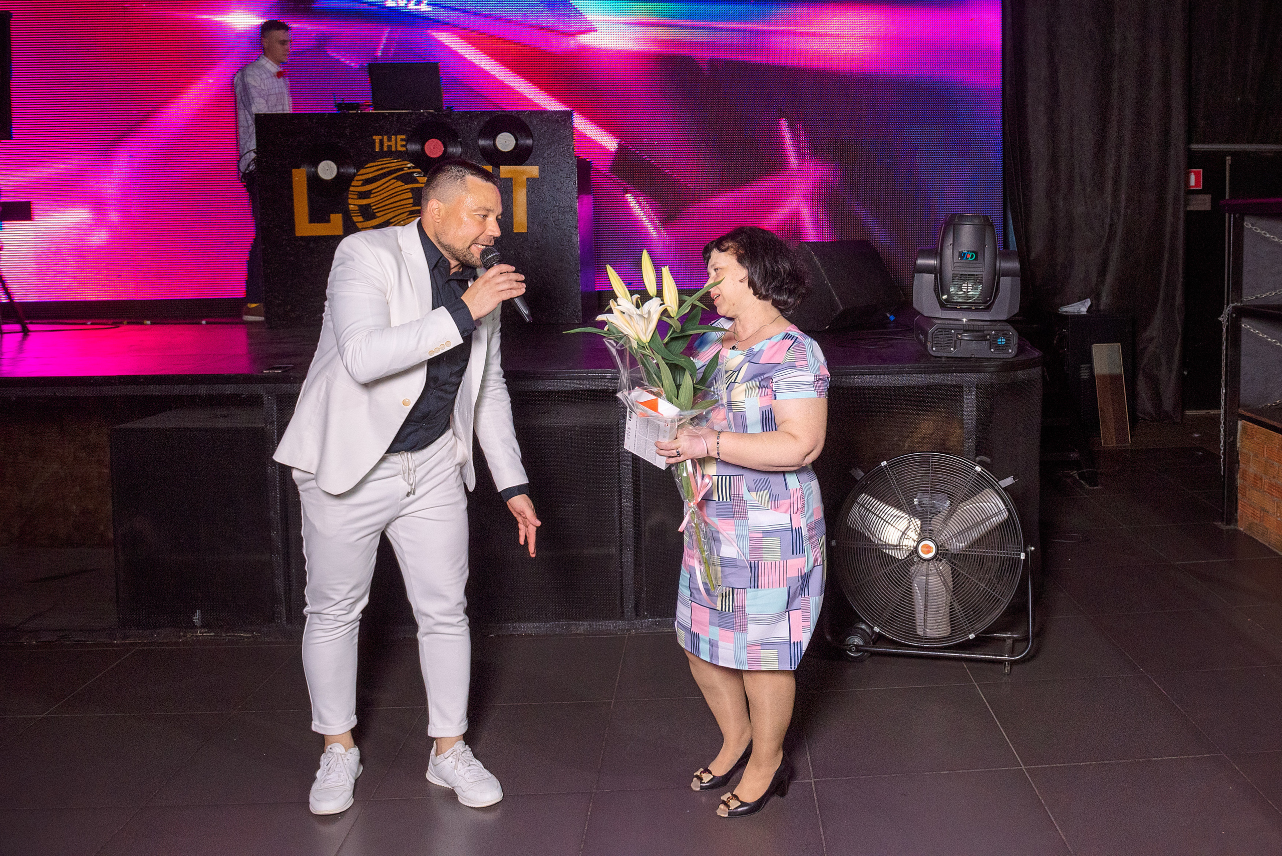 ВЫПУСКНОЙ 11А шк106. Семейный, свадебный, школьный фотограф в Железногорске Целуев Андрей