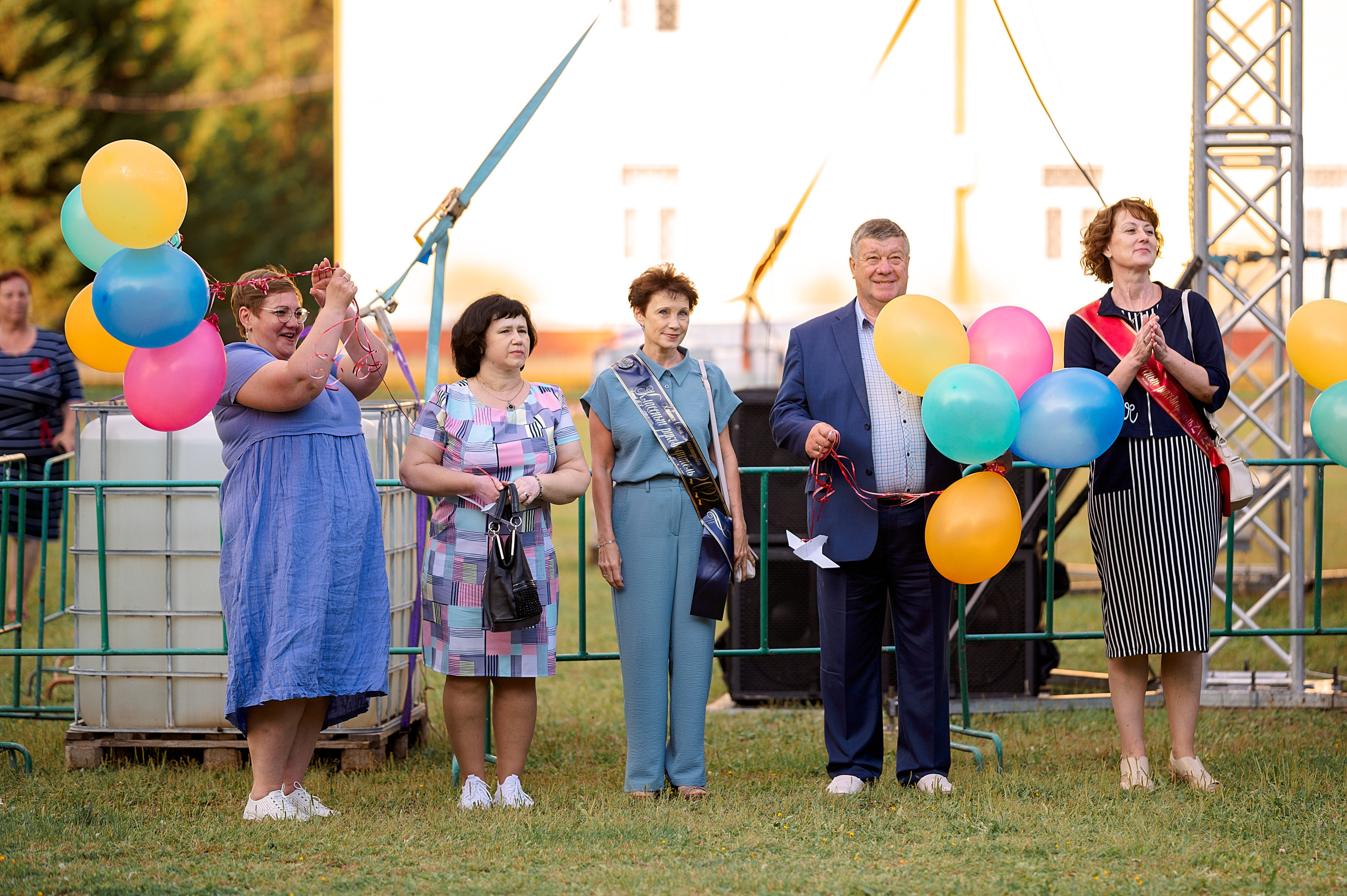 ВЫПУСКНОЙ 11А шк106. Семейный, свадебный, школьный фотограф в Железногорске Целуев Андрей