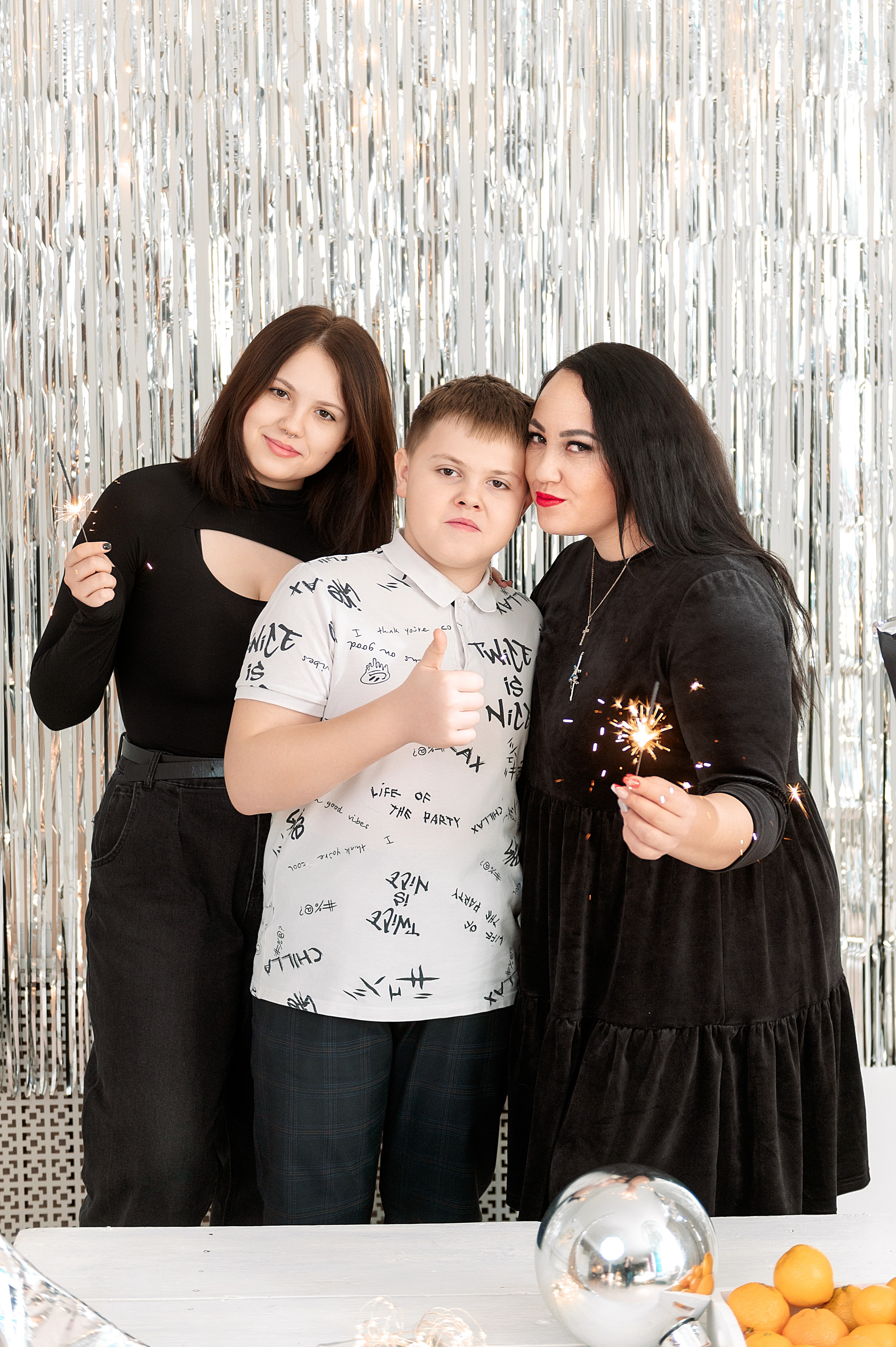 Семья Крестининых и друзья. Семейный, свадебный, школьный фотограф в Железногорске Целуев Андрей