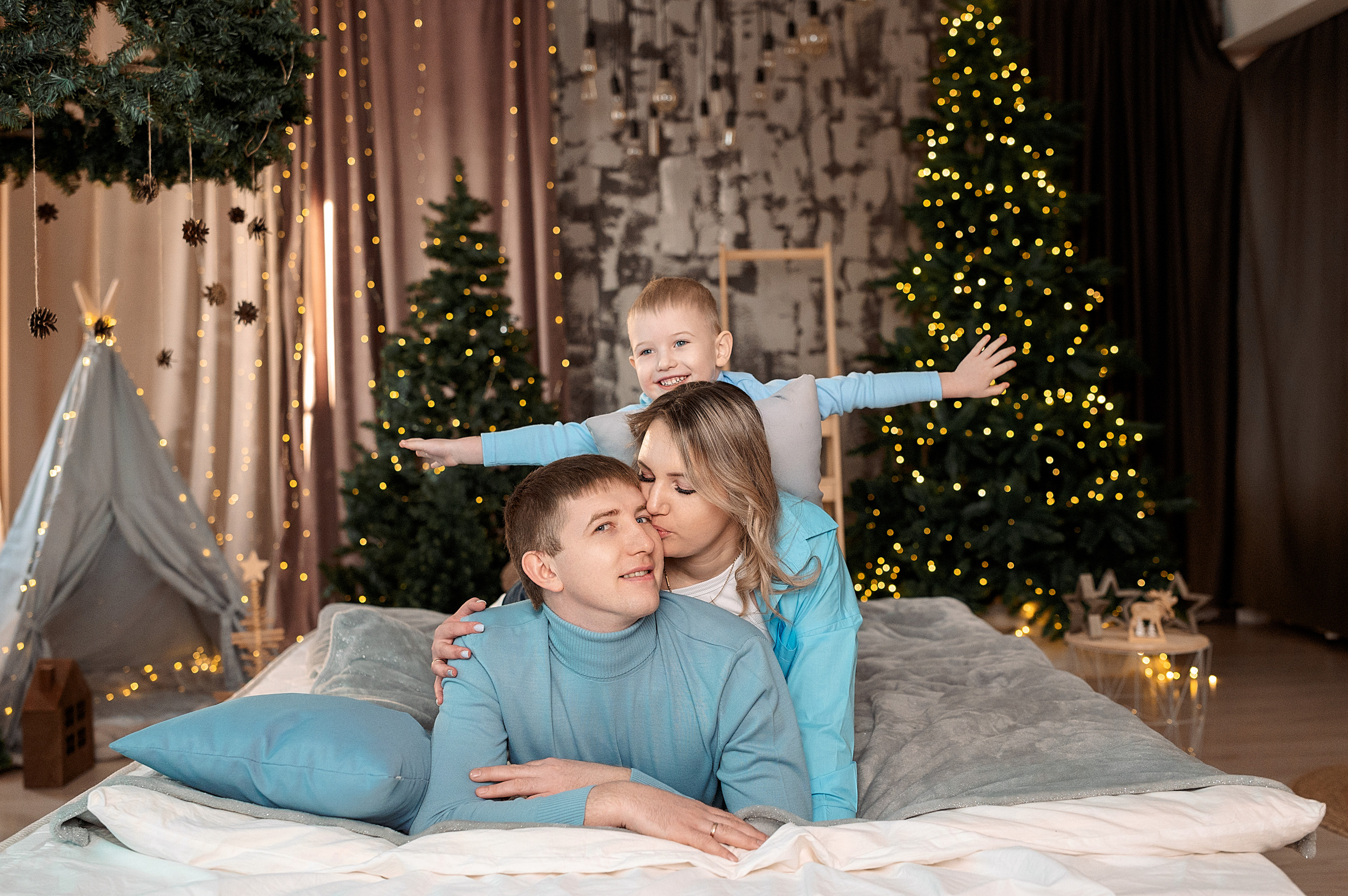 Кристина, Николай и Рома. Семейный, свадебный, школьный фотограф в Железногорске Целуев Андрей