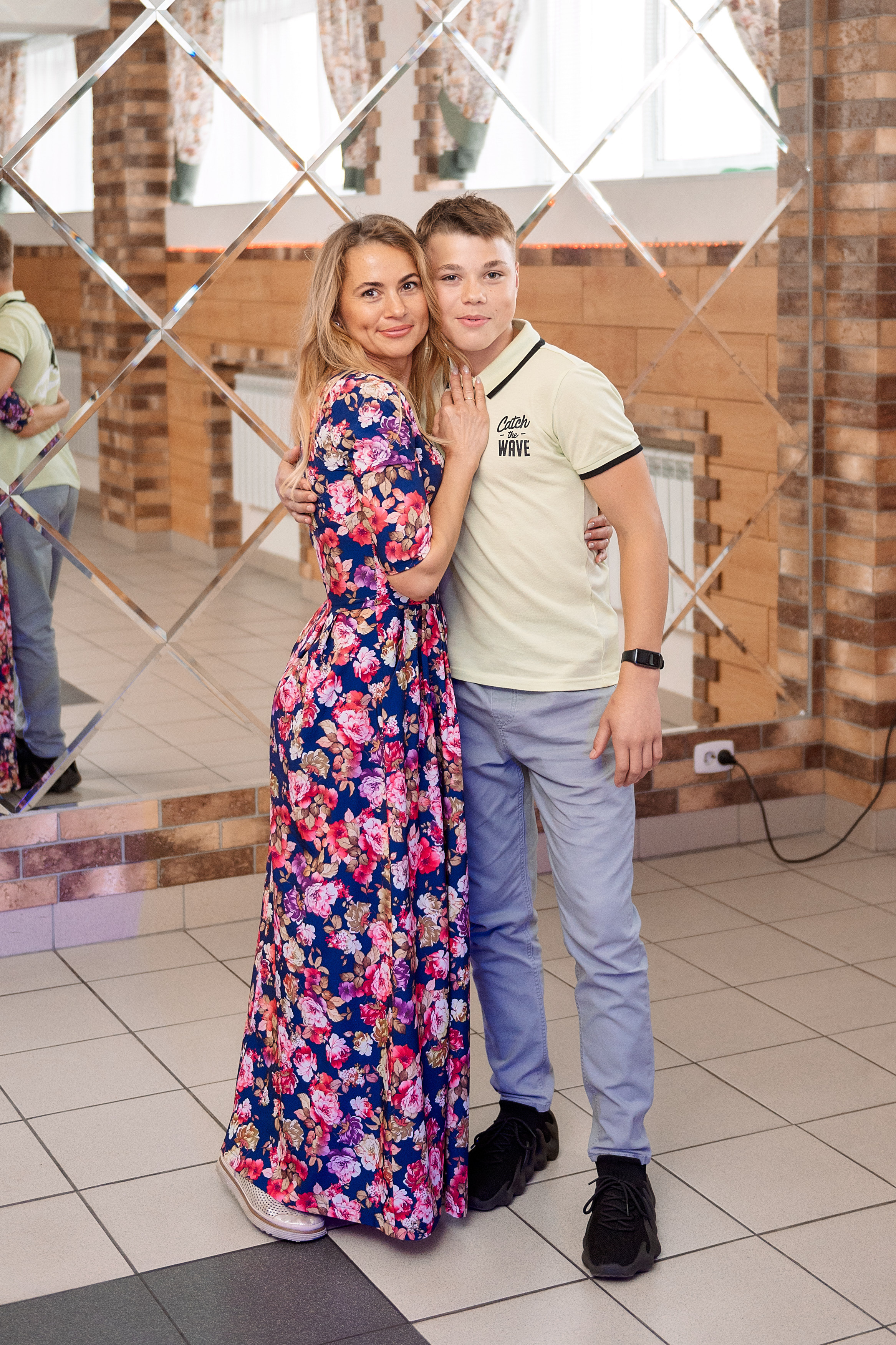 ВЫПУСКНОЙ 9кл. шк.106. Семейный, свадебный, школьный фотограф в Железногорске Целуев Андрей