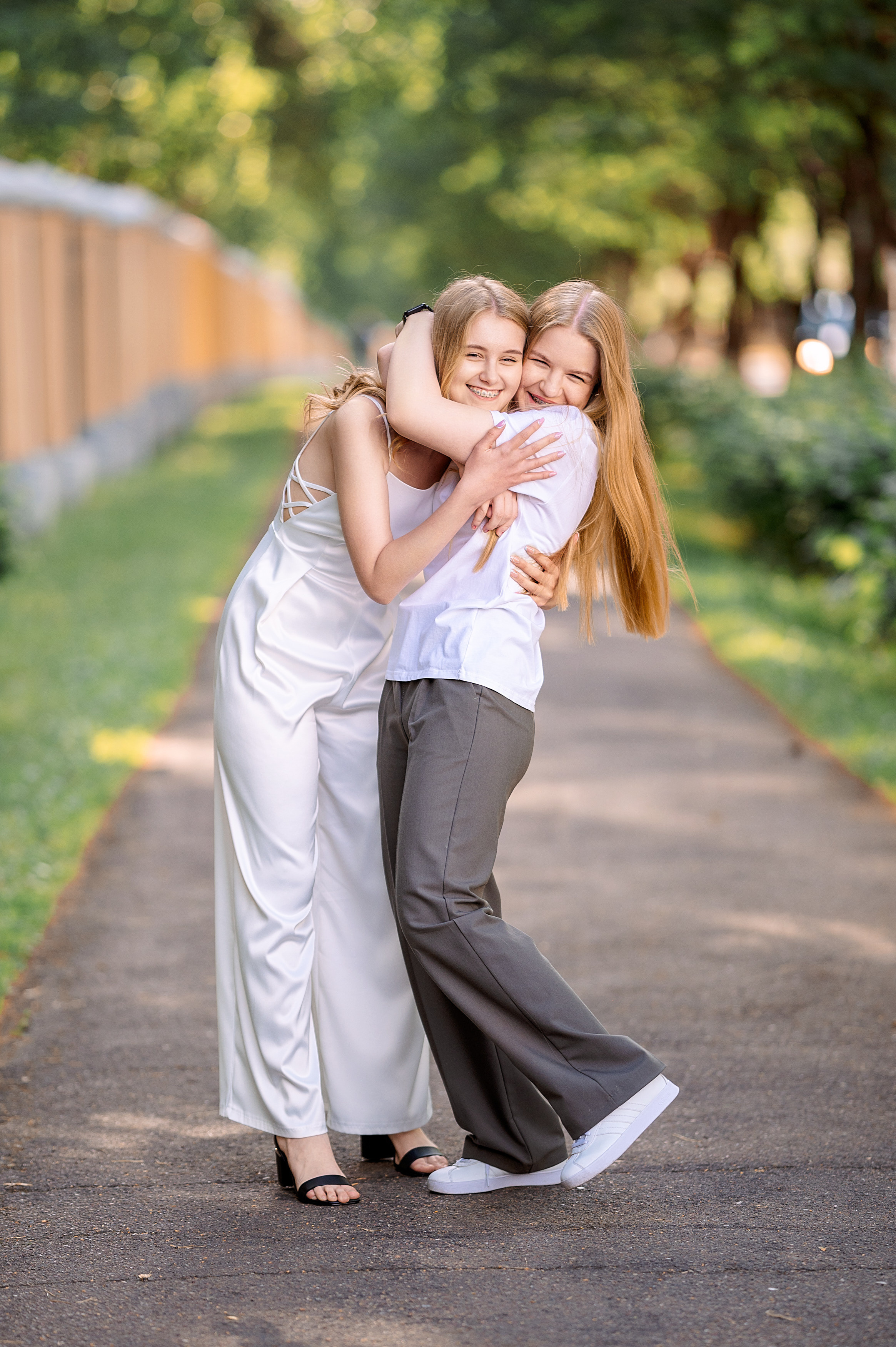ВЫПУСКНОЙ 9кл. шк.106. Семейный, свадебный, школьный фотограф в Железногорске Целуев Андрей