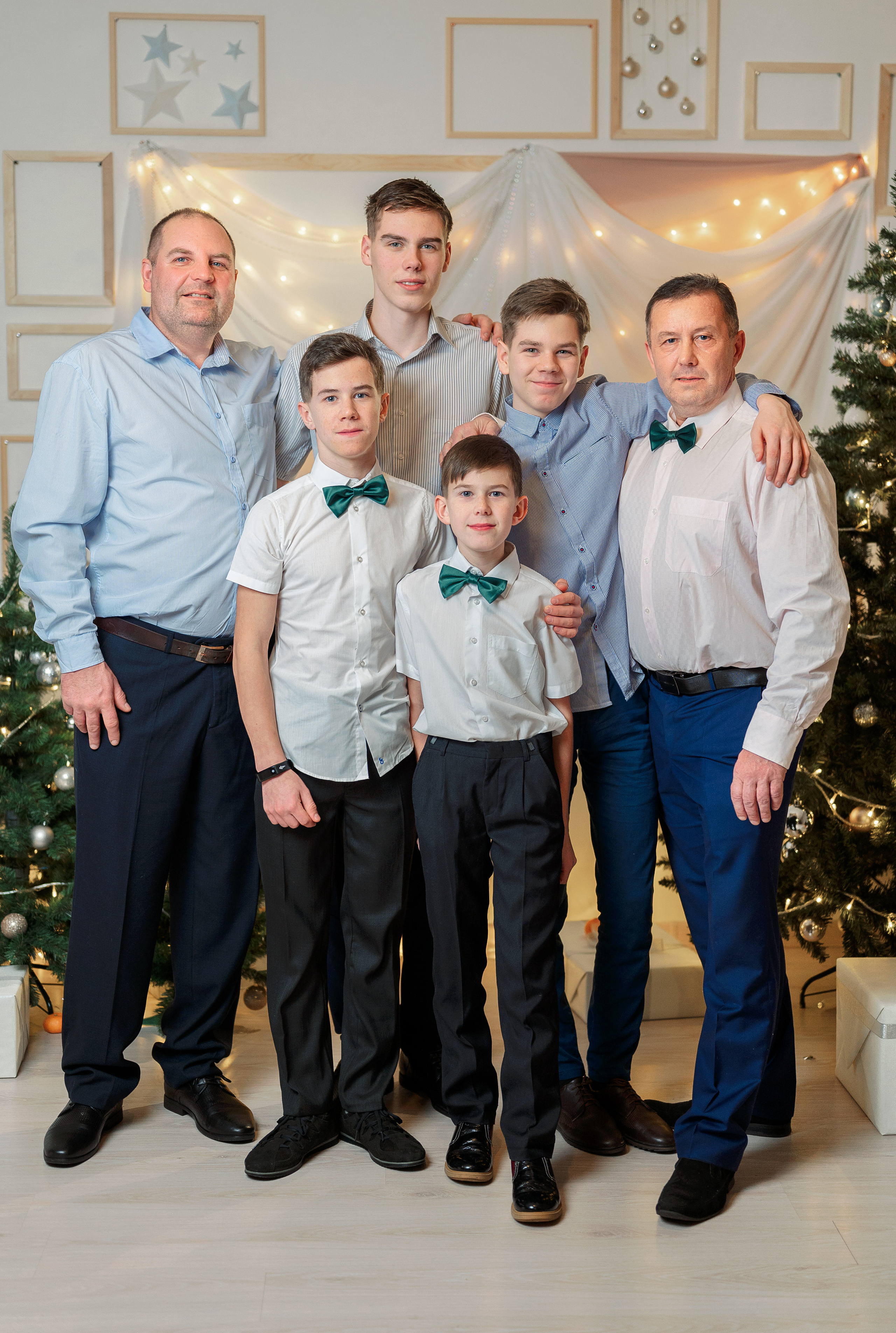 Семья Аржанниковых и Александриных. Семейный, свадебный, школьный фотограф в Железногорске Целуев Андрей