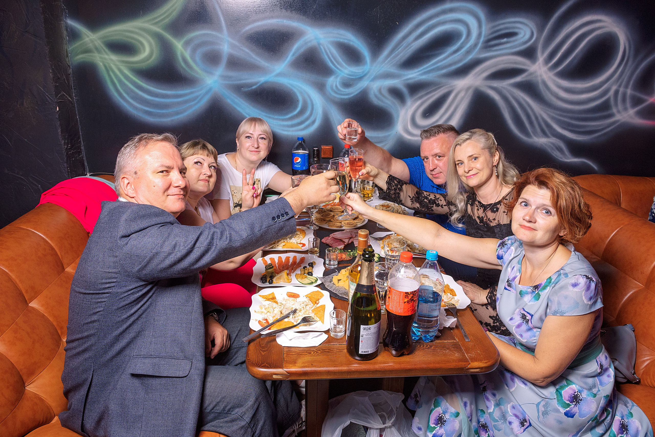 ВЫПУСКНОЙ 11А шк106. Семейный, свадебный, школьный фотограф в Железногорске Целуев Андрей