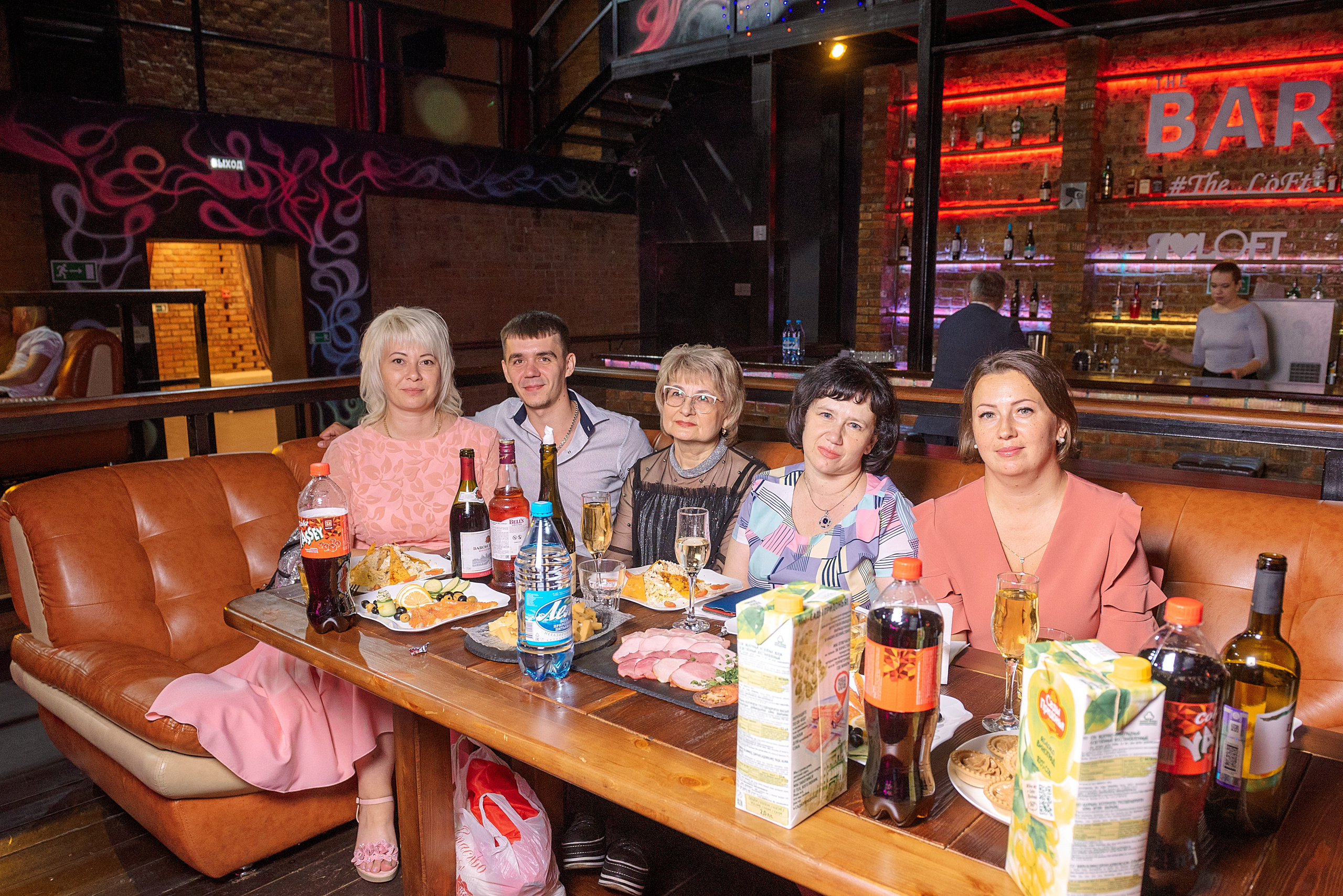 ВЫПУСКНОЙ 11А шк106. Семейный, свадебный, школьный фотограф в Железногорске Целуев Андрей