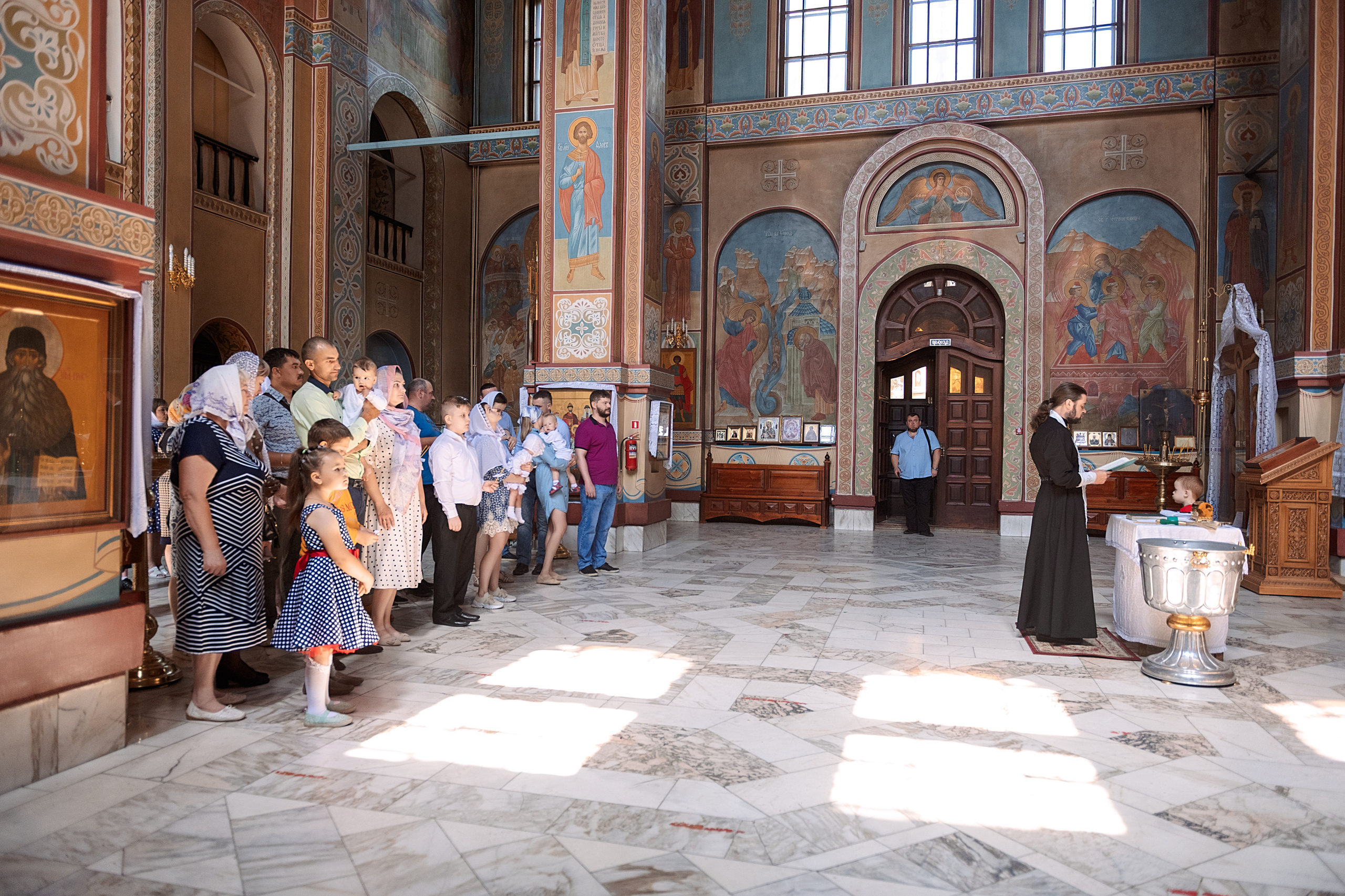 Крещение Артема. Семейный, свадебный, школьный фотограф в Железногорске Целуев Андрей