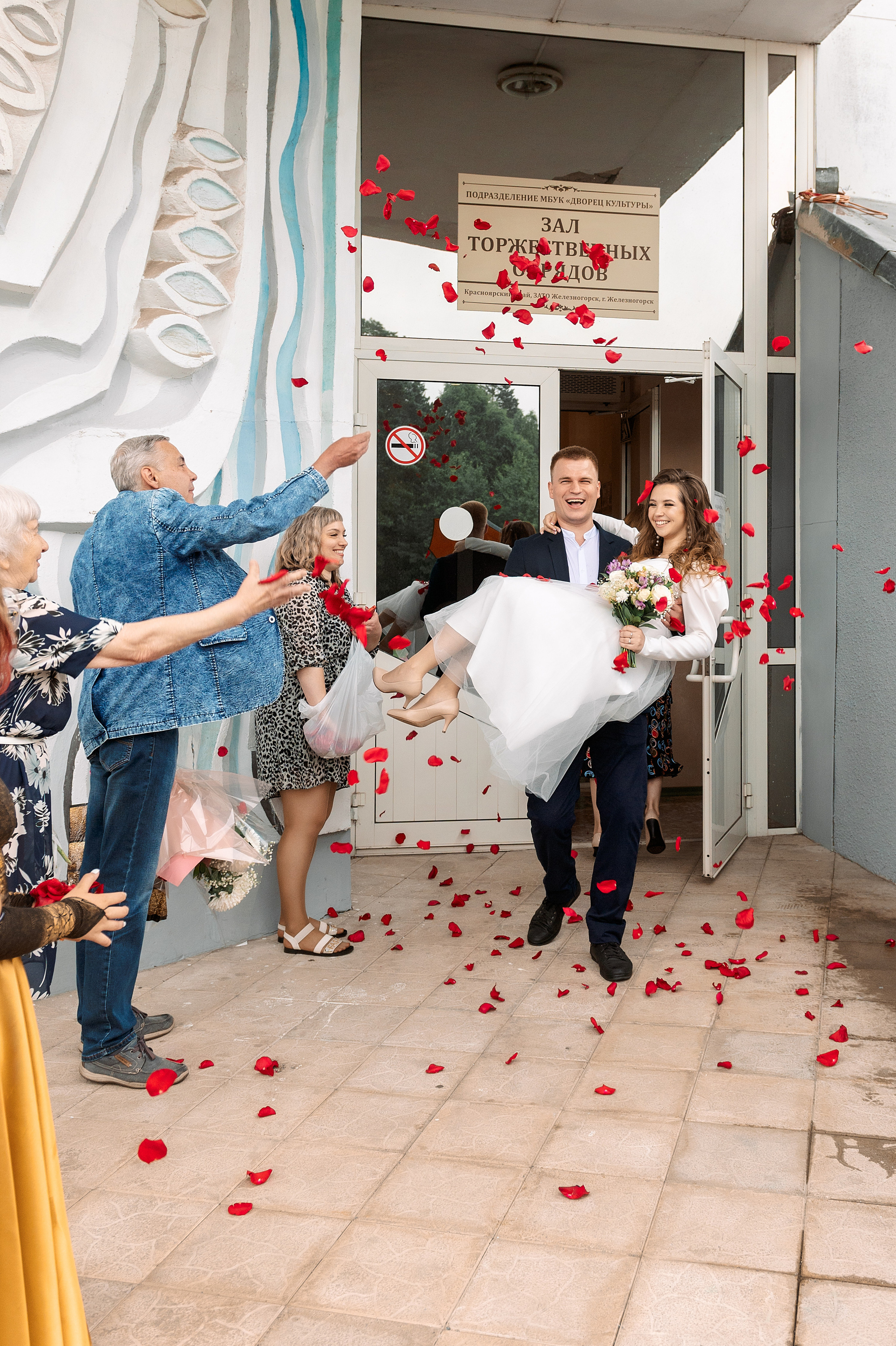 Свадьба Ильи и Василины. Семейный, свадебный, школьный фотограф в Железногорске Целуев Андрей