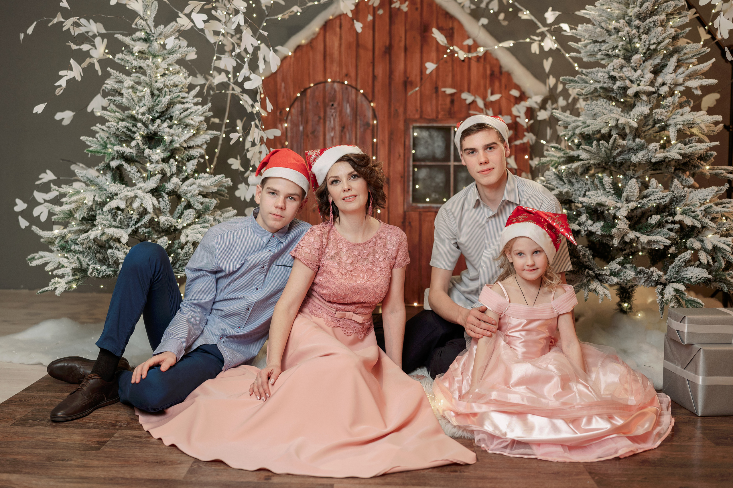 Семья Аржанниковых и Александриных. Семейный, свадебный, школьный фотограф в Железногорске Целуев Андрей