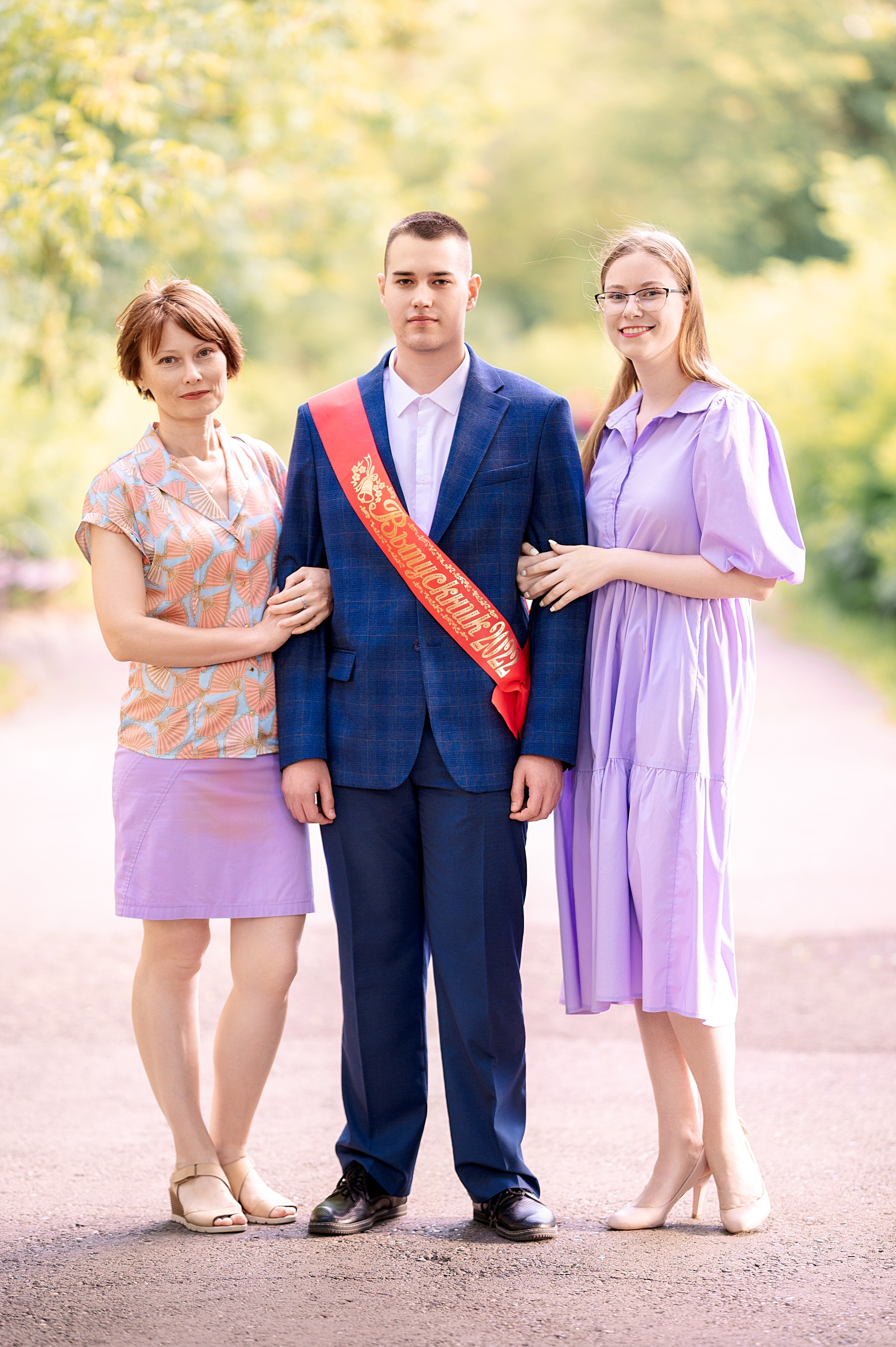 ВЫПУСКНОЙ 11А шк106. Семейный, свадебный, школьный фотограф в Железногорске Целуев Андрей