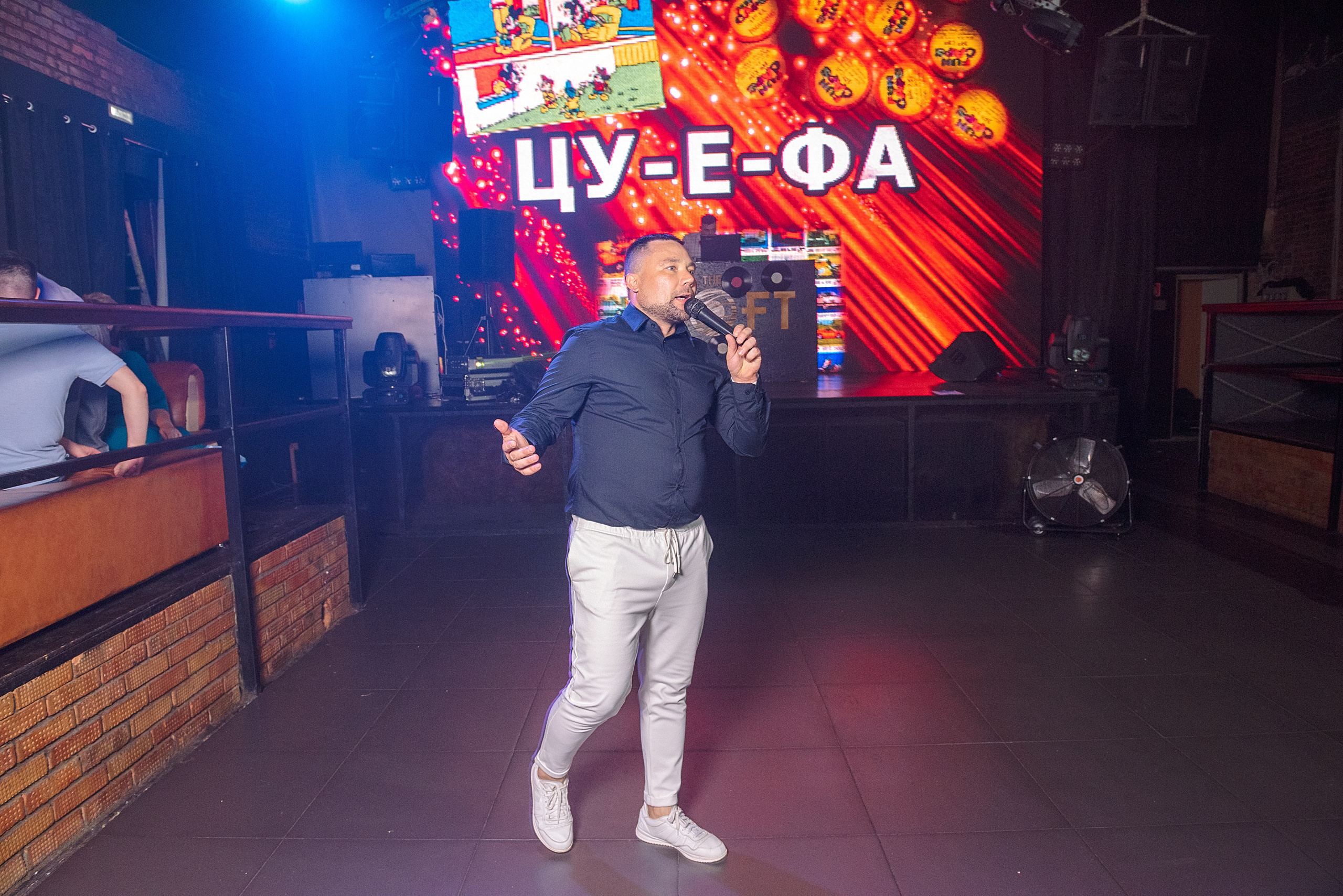 ВЫПУСКНОЙ 11А шк106. Семейный, свадебный, школьный фотограф в Железногорске Целуев Андрей