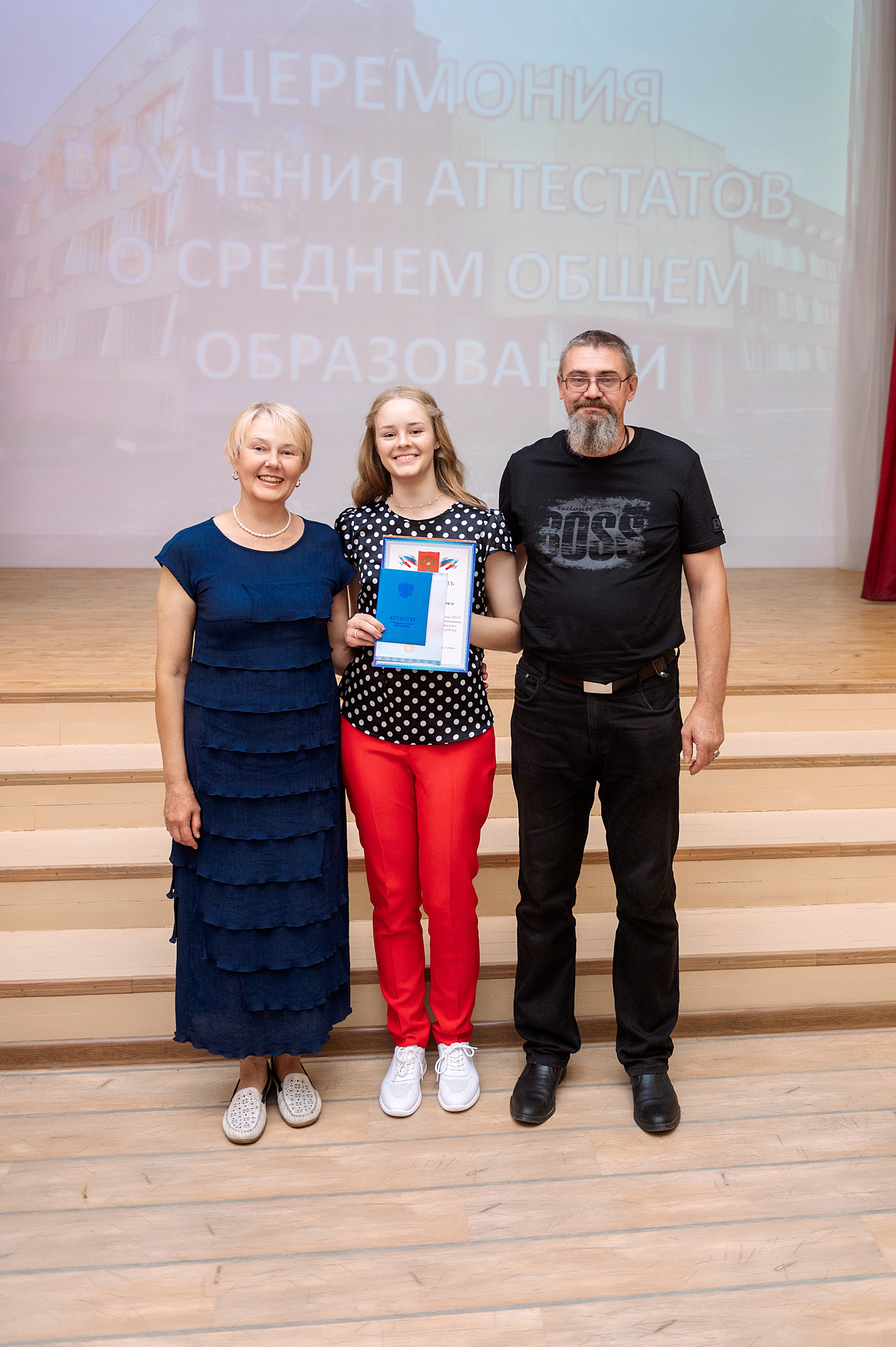 ВЫПУСКНОЙ 11А шк106. Семейный, свадебный, школьный фотограф в Железногорске Целуев Андрей