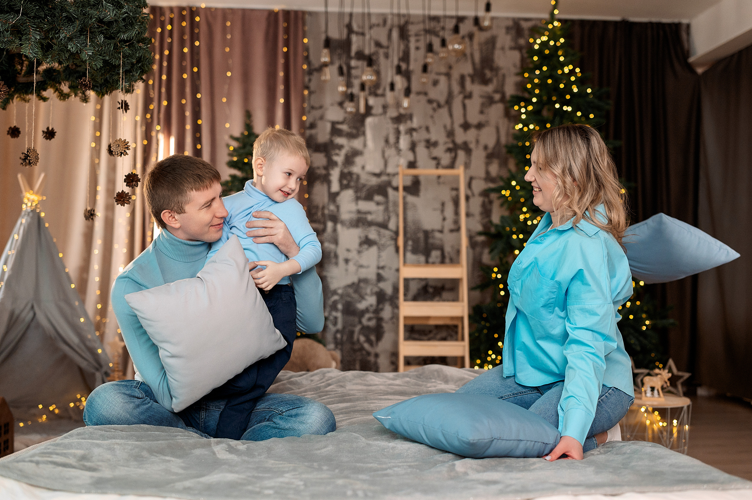 Кристина, Николай и Рома. Семейный, свадебный, школьный фотограф в Железногорске Целуев Андрей