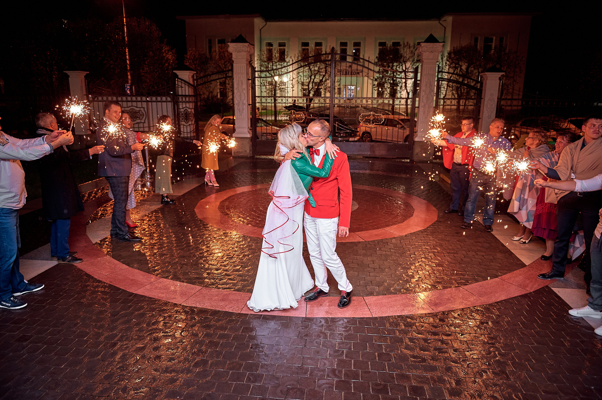 Свадьба Александра и Нелли. Семейный, свадебный, школьный фотограф в Железногорске Целуев Андрей